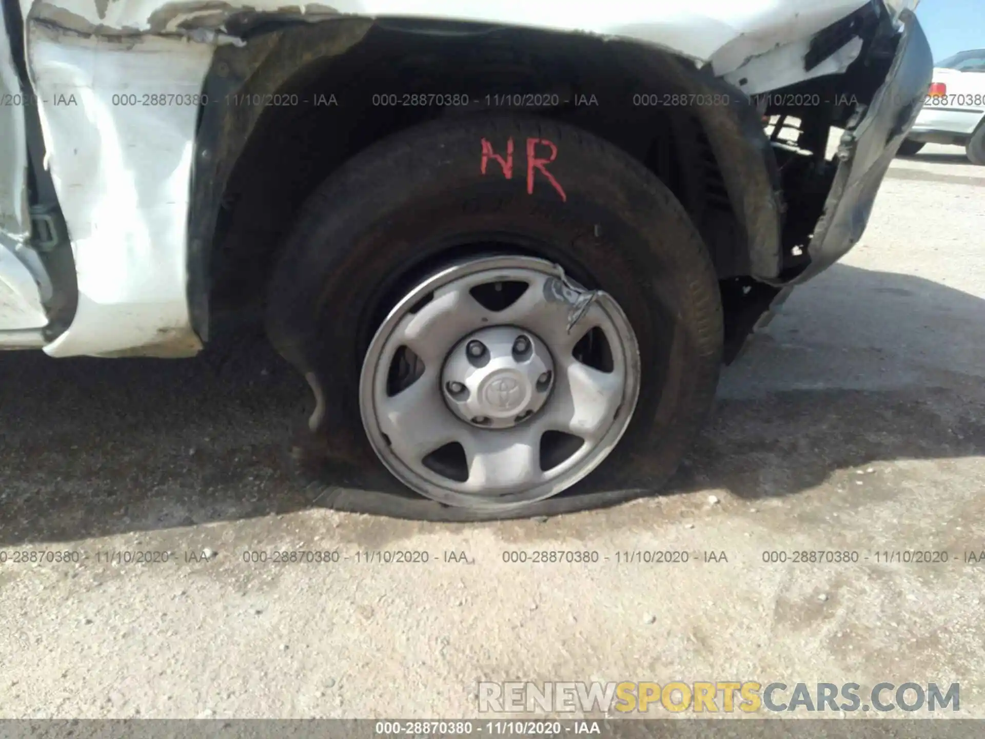 14 Photograph of a damaged car 5TFRX5GN6KX149525 TOYOTA TACOMA 2WD 2019