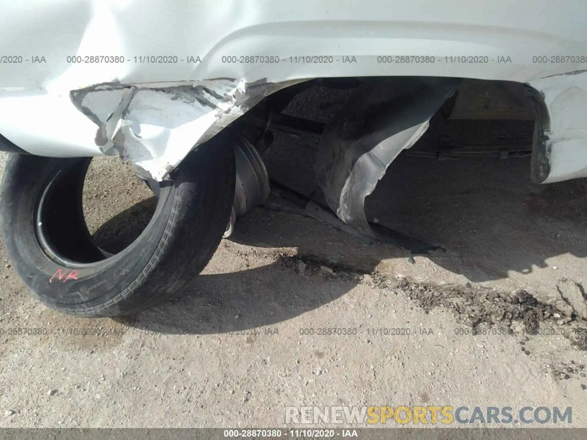 15 Photograph of a damaged car 5TFRX5GN6KX149525 TOYOTA TACOMA 2WD 2019