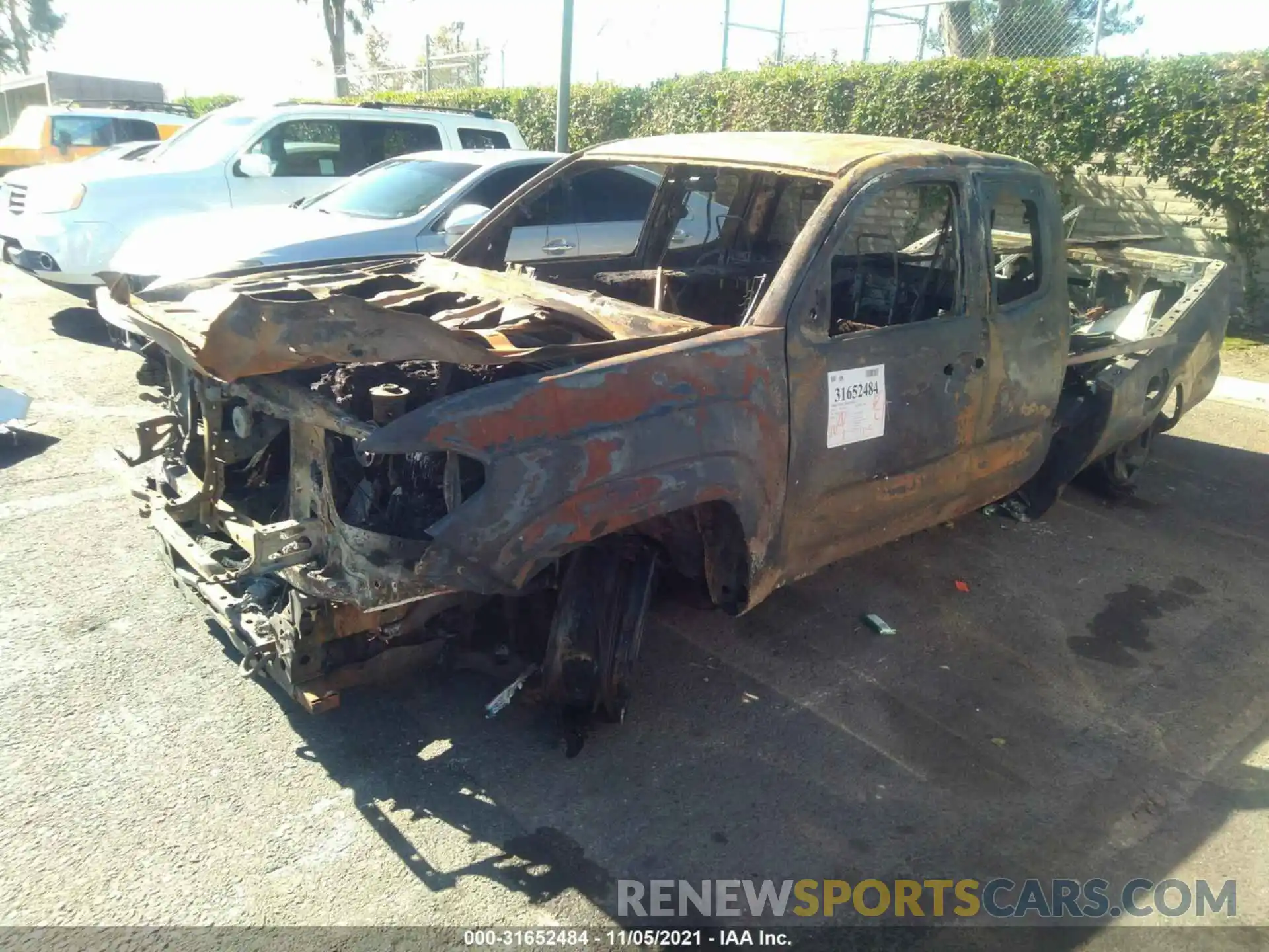 2 Photograph of a damaged car 5TFRX5GN6KX162498 TOYOTA TACOMA 2WD 2019