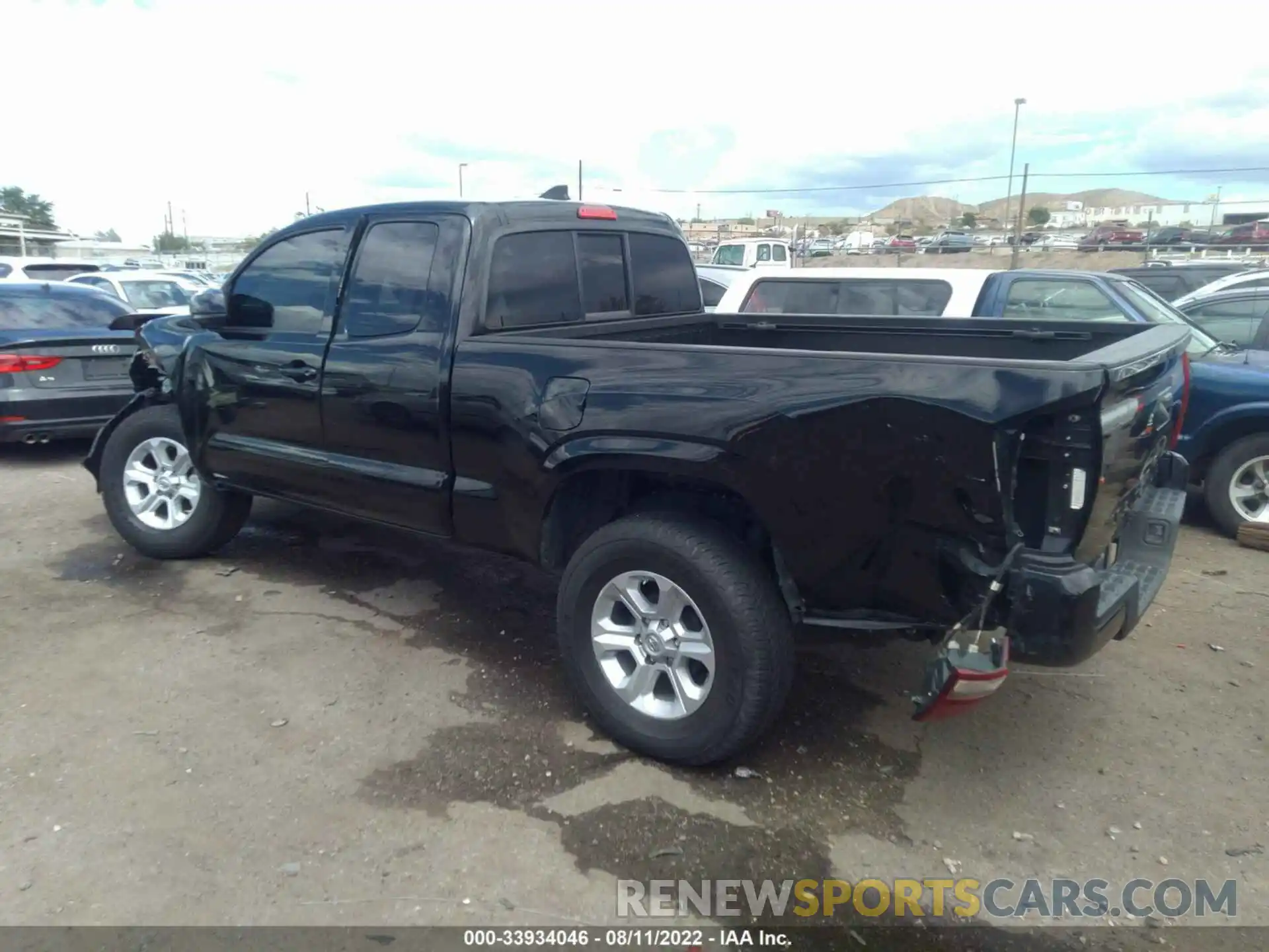 3 Photograph of a damaged car 5TFRX5GN7KX135312 TOYOTA TACOMA 2WD 2019