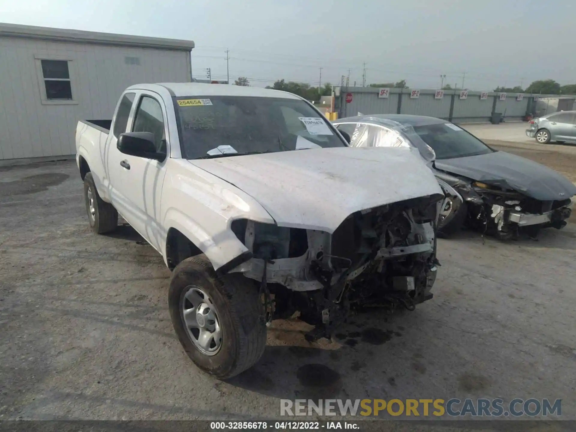 1 Photograph of a damaged car 5TFRX5GN7KX145757 TOYOTA TACOMA 2WD 2019