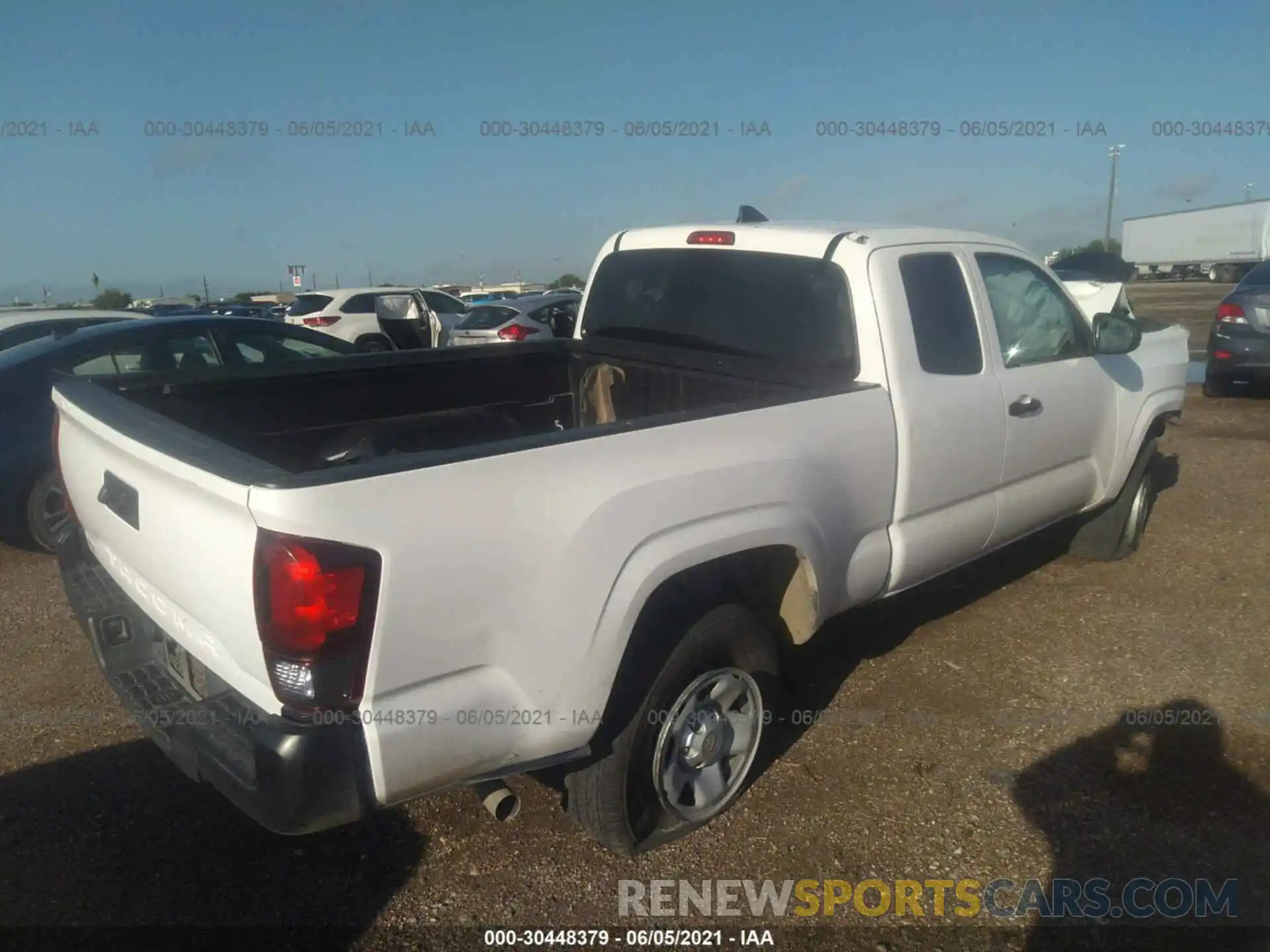 4 Photograph of a damaged car 5TFRX5GN7KX157102 TOYOTA TACOMA 2WD 2019