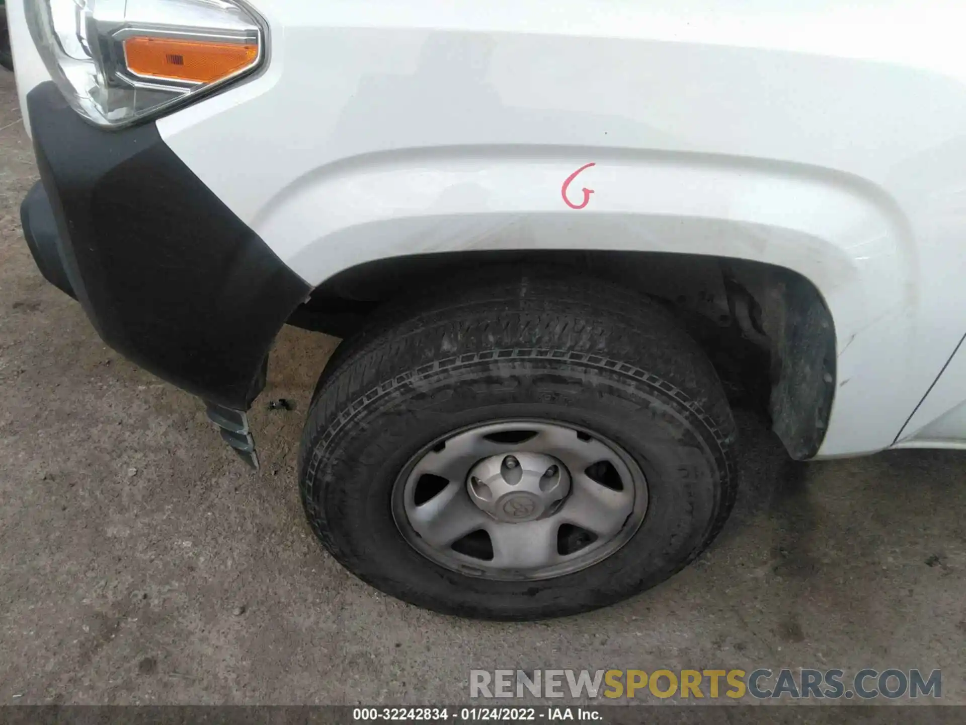 11 Photograph of a damaged car 5TFRX5GN7KX158783 TOYOTA TACOMA 2WD 2019