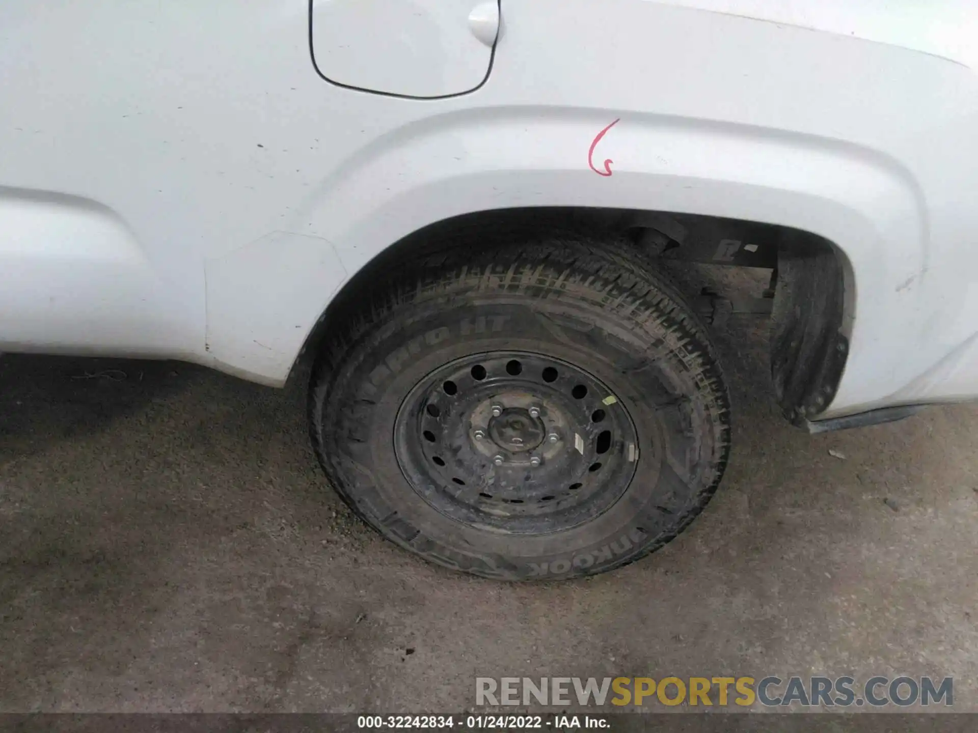 12 Photograph of a damaged car 5TFRX5GN7KX158783 TOYOTA TACOMA 2WD 2019