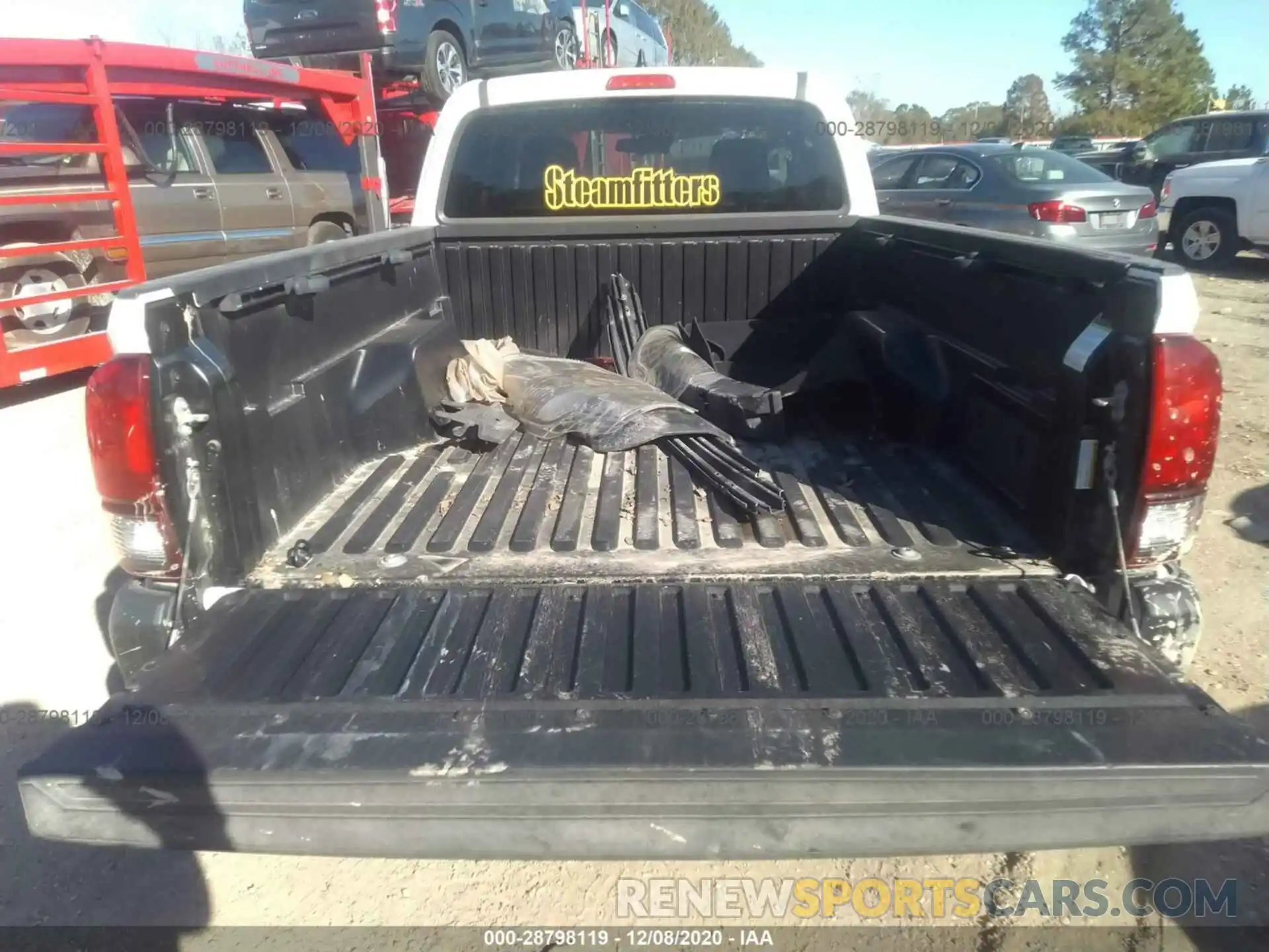 8 Photograph of a damaged car 5TFRX5GN8KX135593 TOYOTA TACOMA 2WD 2019