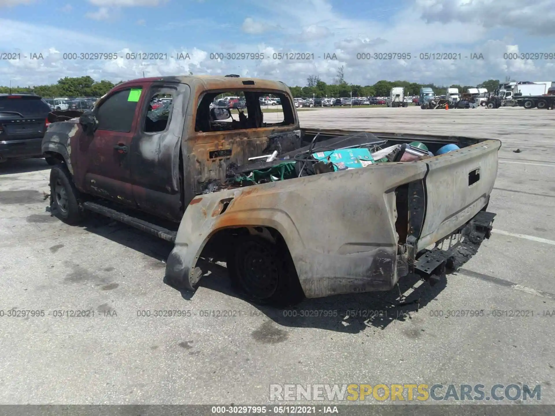 3 Photograph of a damaged car 5TFRX5GN8KX137862 TOYOTA TACOMA 2WD 2019