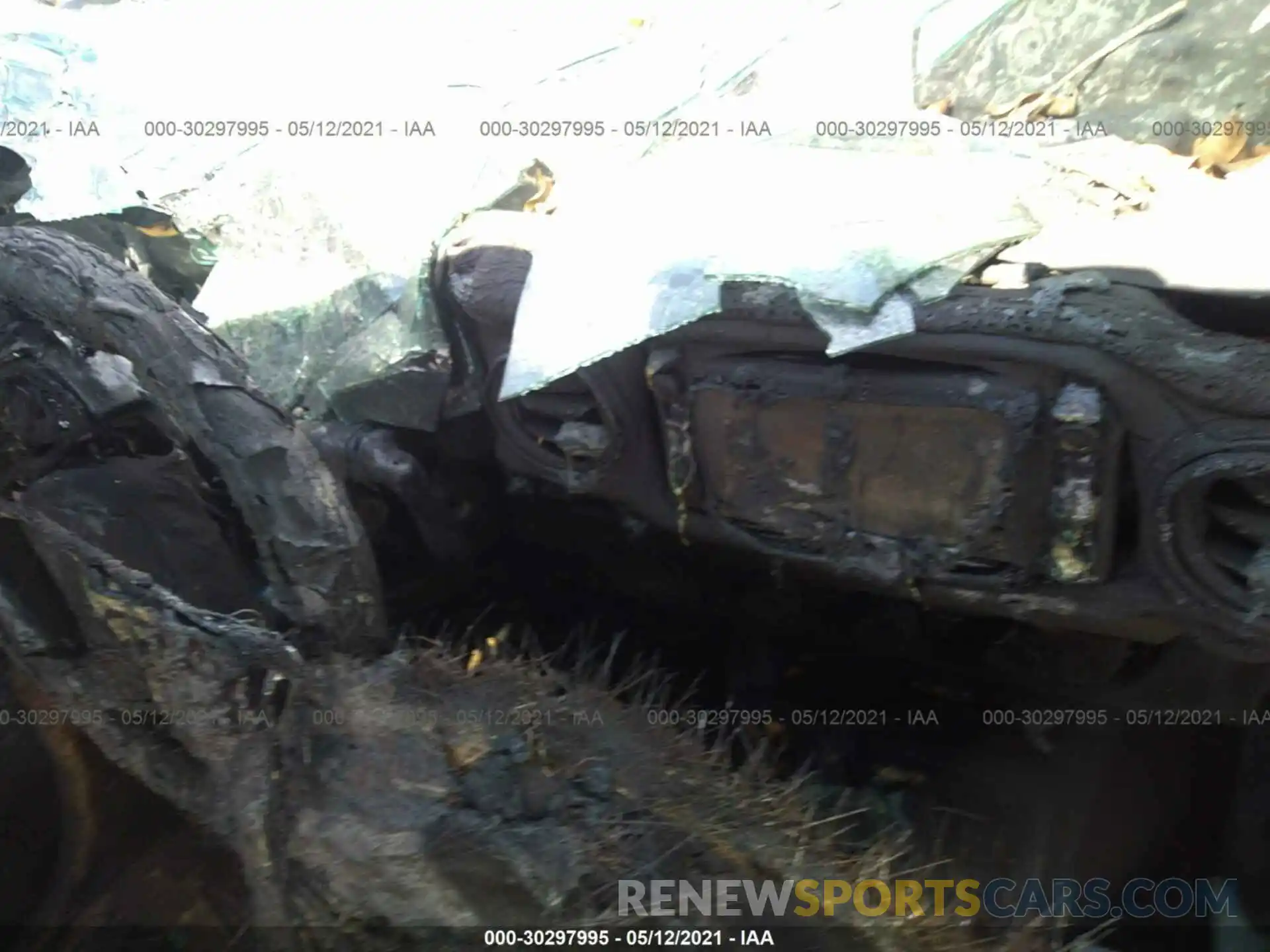 7 Photograph of a damaged car 5TFRX5GN8KX137862 TOYOTA TACOMA 2WD 2019