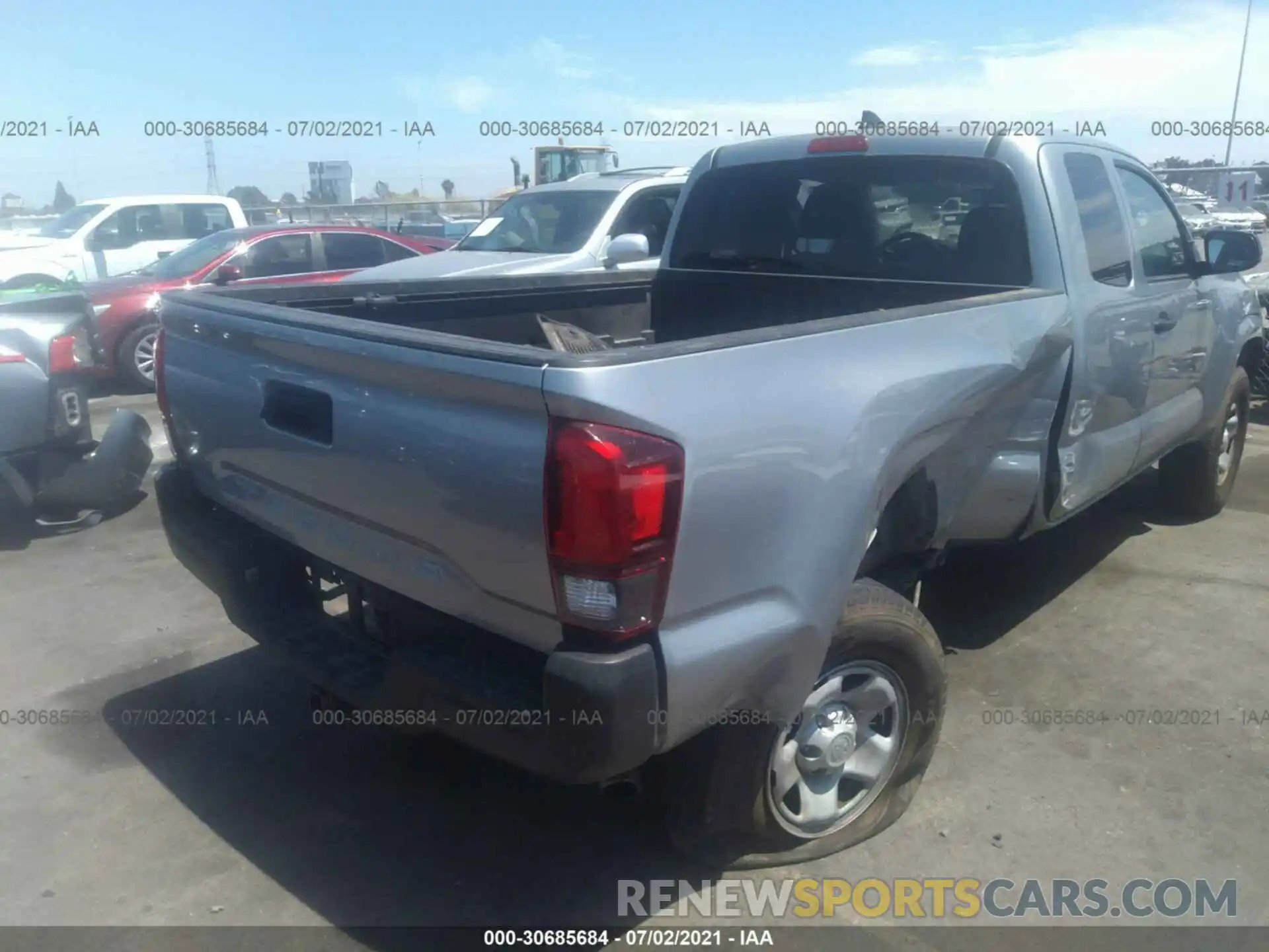 4 Фотография поврежденного автомобиля 5TFRX5GN8KX137909 TOYOTA TACOMA 2WD 2019