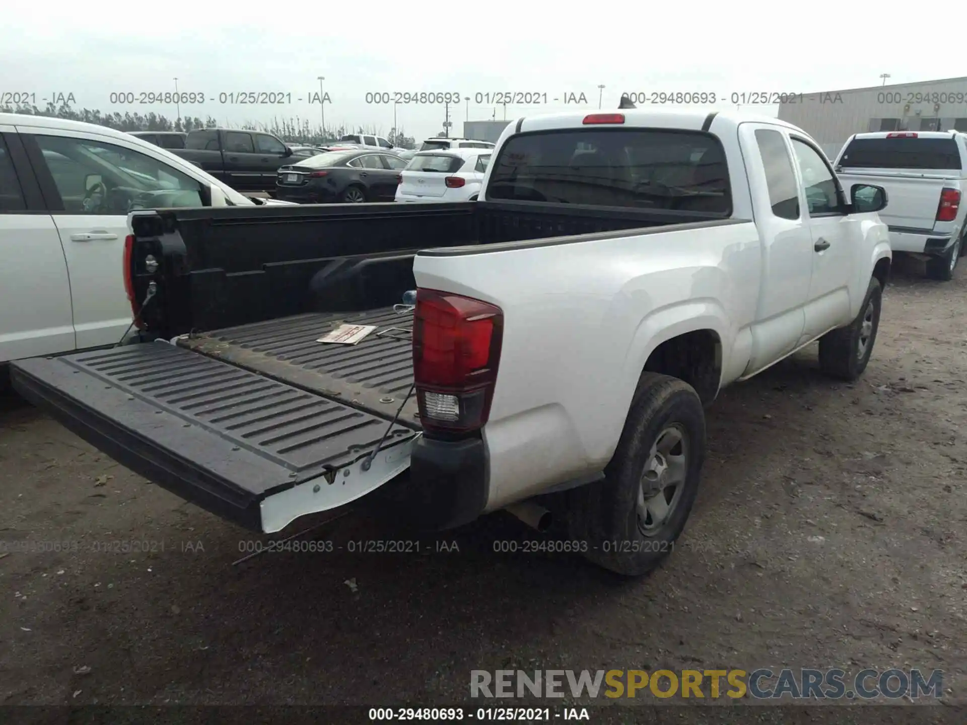 4 Фотография поврежденного автомобиля 5TFRX5GN8KX141765 TOYOTA TACOMA 2WD 2019