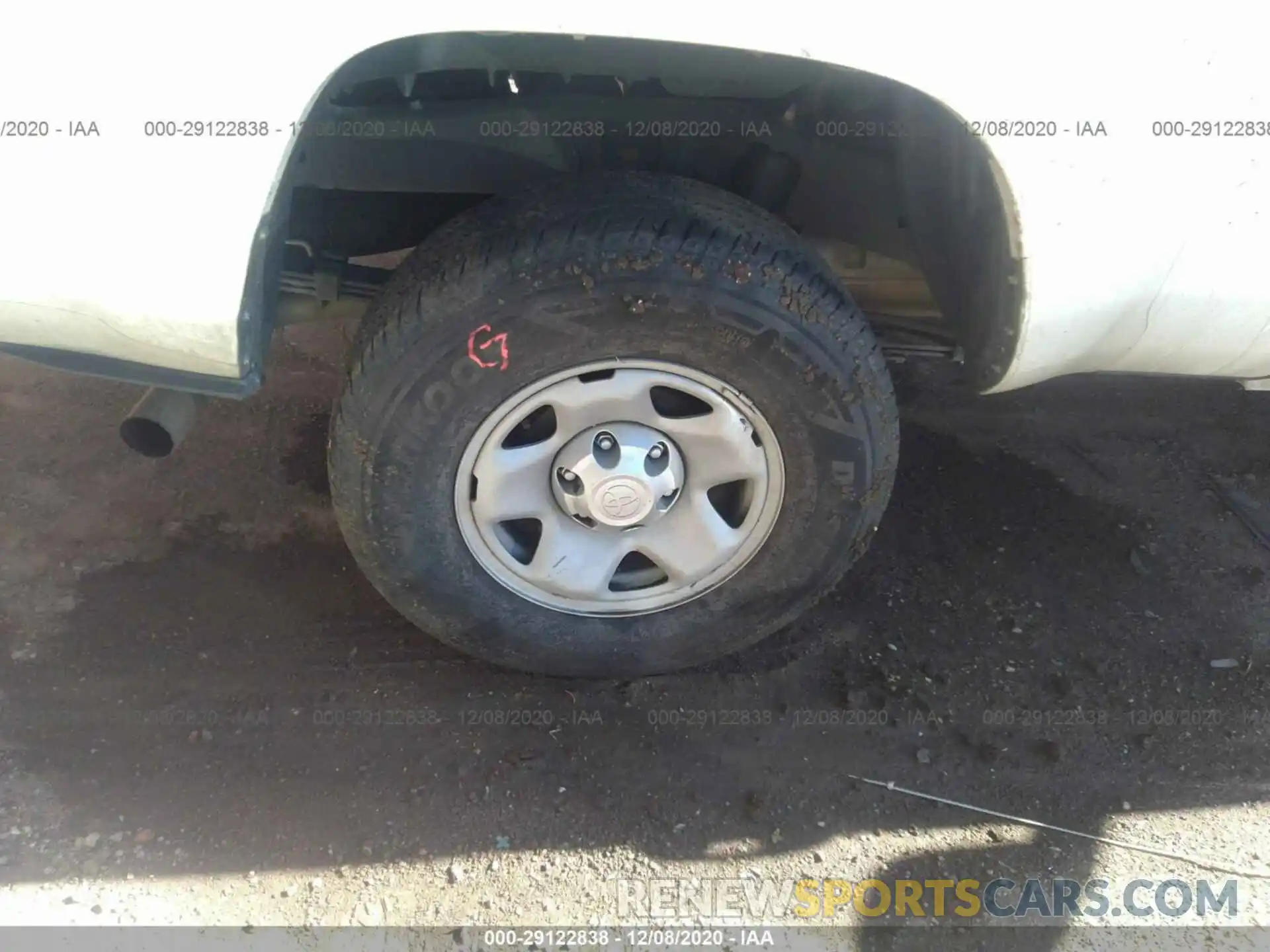 15 Photograph of a damaged car 5TFRX5GN9KX134842 TOYOTA TACOMA 2WD 2019