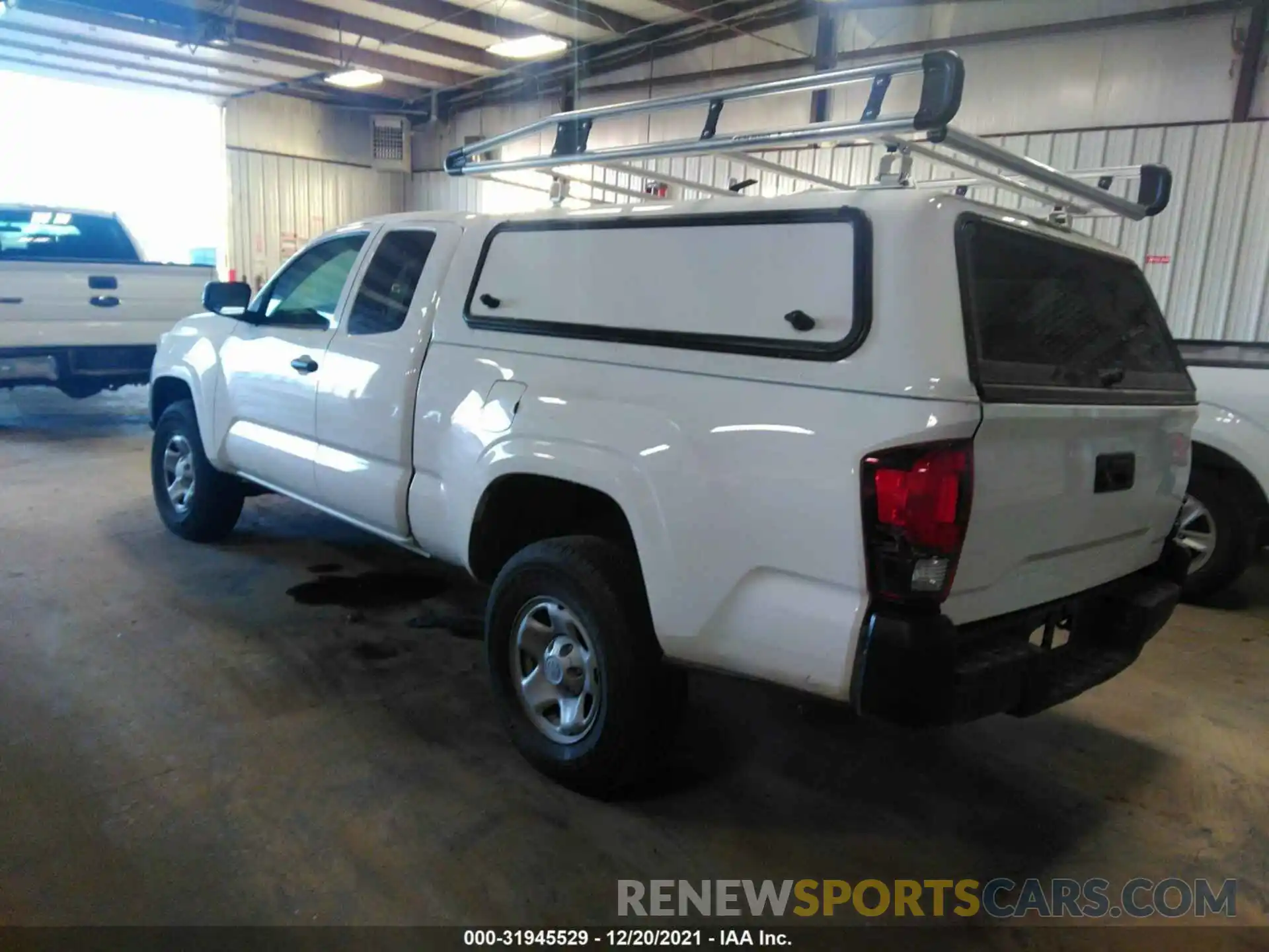 3 Фотография поврежденного автомобиля 5TFRX5GN9KX148269 TOYOTA TACOMA 2WD 2019