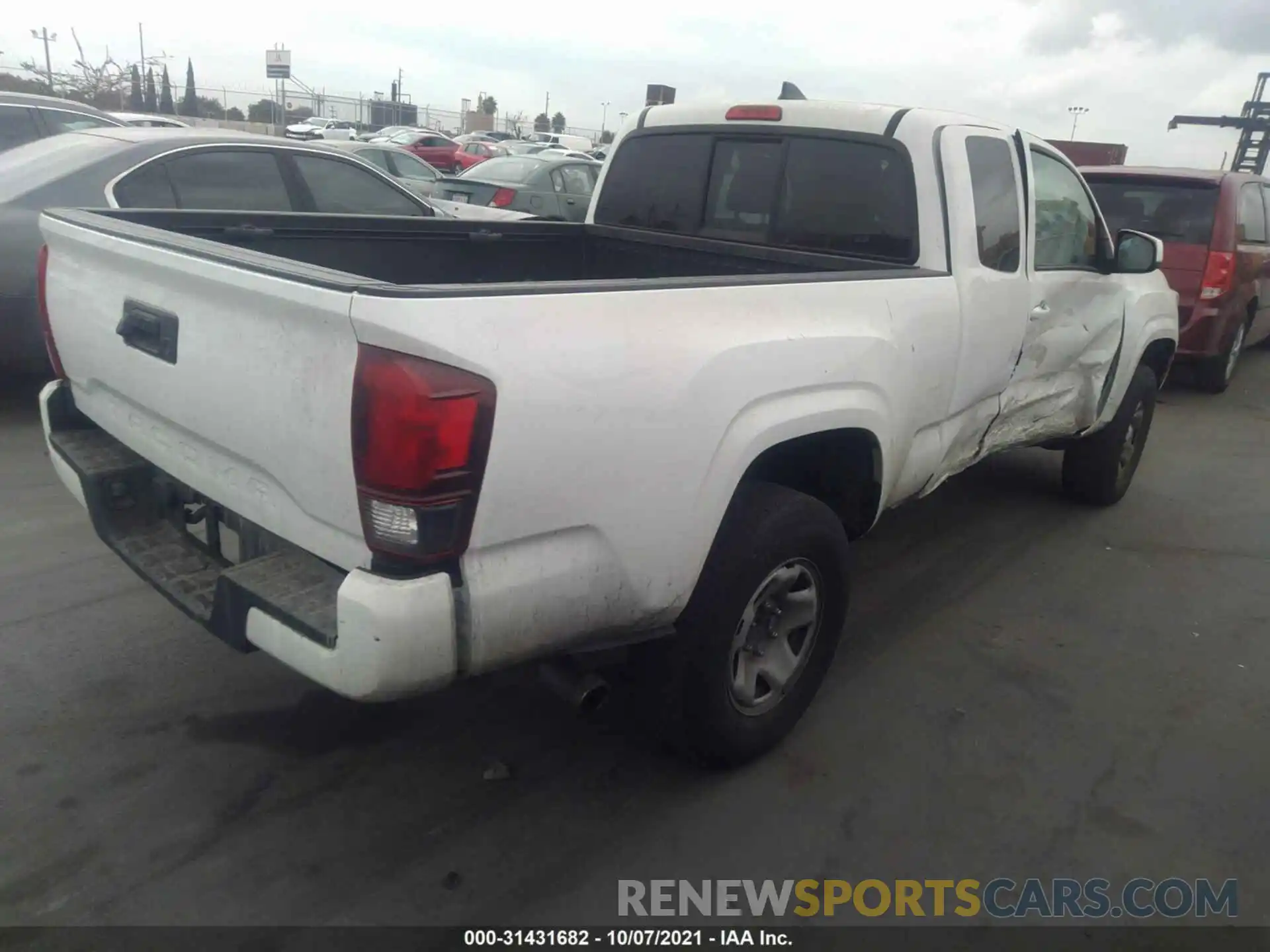 4 Фотография поврежденного автомобиля 5TFRX5GN9KX148790 TOYOTA TACOMA 2WD 2019