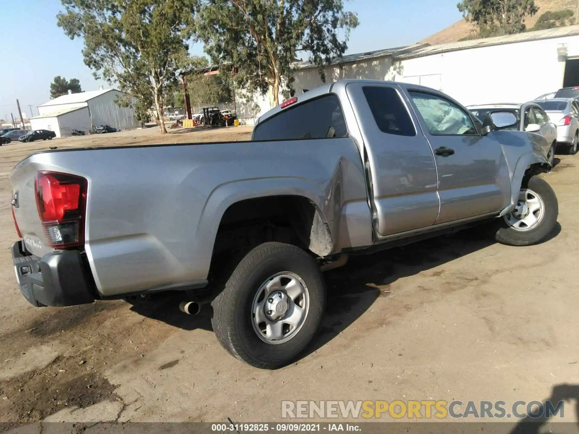 4 Photograph of a damaged car 5TFRX5GN9KX153228 TOYOTA TACOMA 2WD 2019