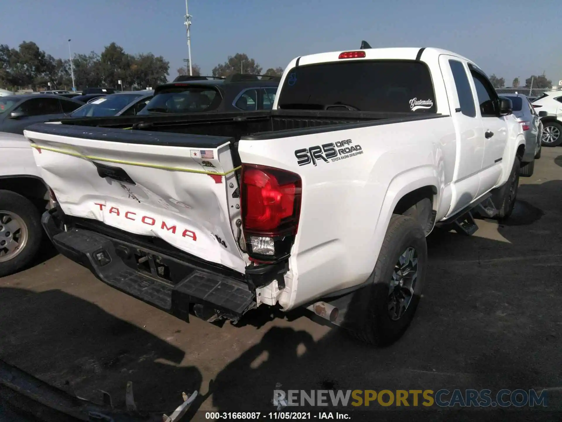 4 Photograph of a damaged car 5TFRX5GNXKX148331 TOYOTA TACOMA 2WD 2019