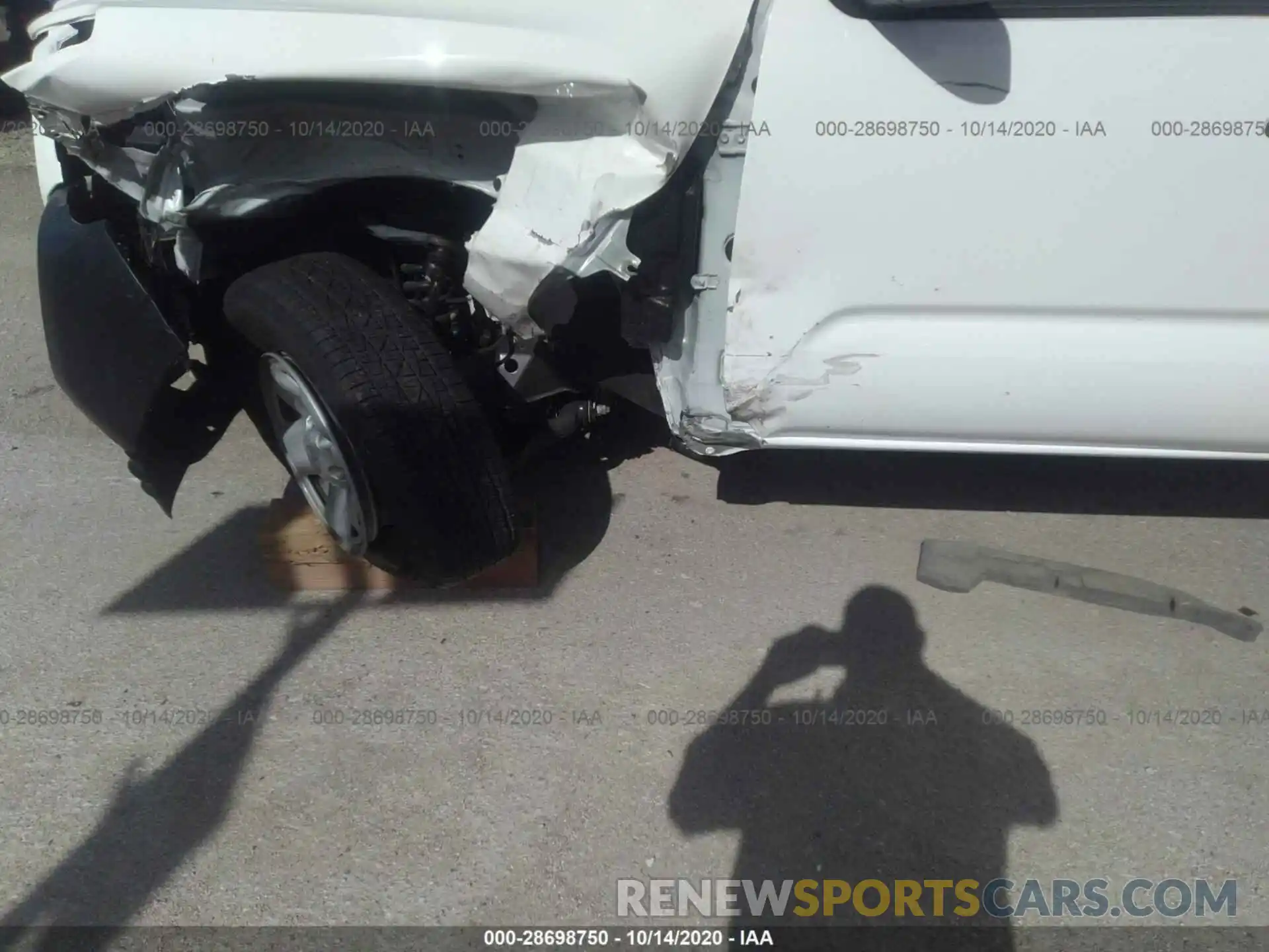 6 Photograph of a damaged car 5TFRX5GNXKX155019 TOYOTA TACOMA 2WD 2019