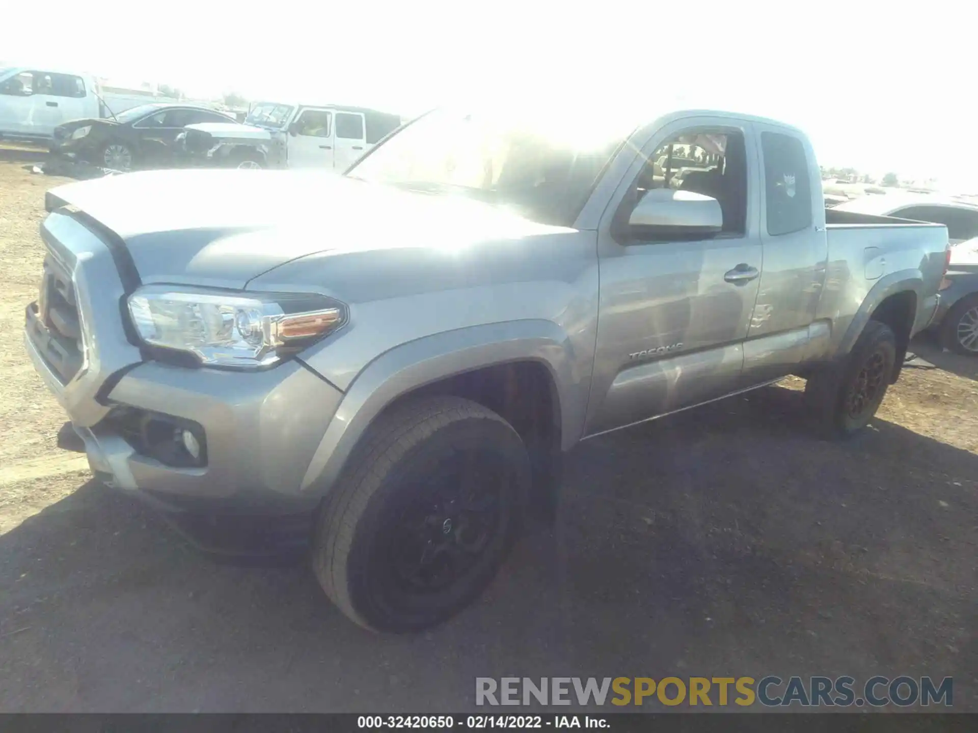 2 Photograph of a damaged car 5TFRZ5CN0KX078421 TOYOTA TACOMA 2WD 2019