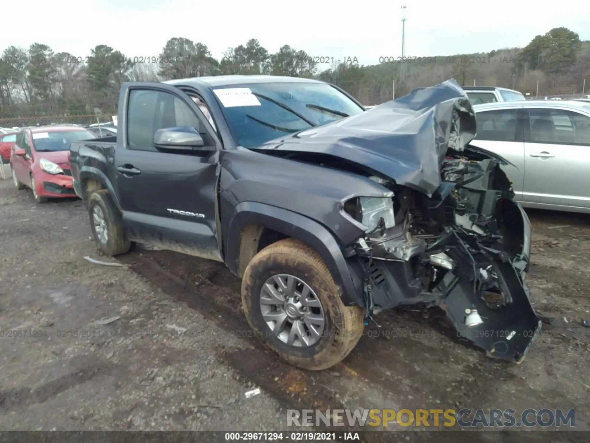 1 Photograph of a damaged car 5TFRZ5CN0KX086244 TOYOTA TACOMA 2WD 2019