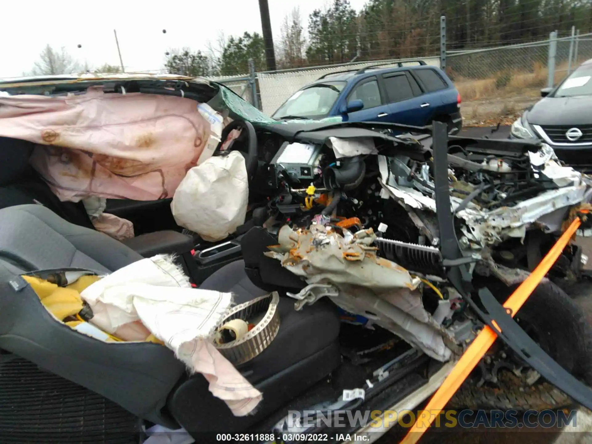 5 Photograph of a damaged car 5TFRZ5CN2KX079893 TOYOTA TACOMA 2WD 2019