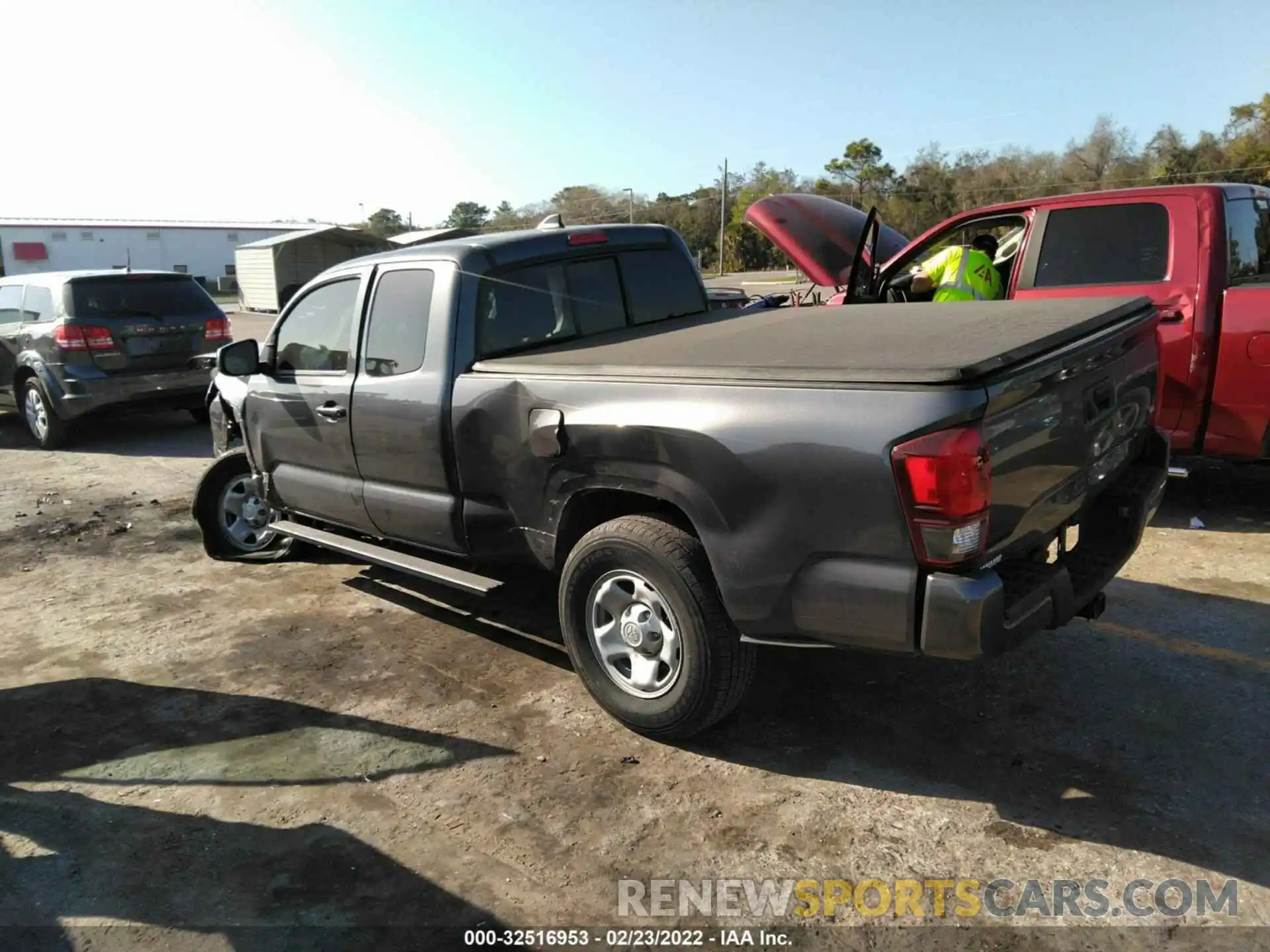 3 Photograph of a damaged car 5TFRZ5CN2KX084026 TOYOTA TACOMA 2WD 2019