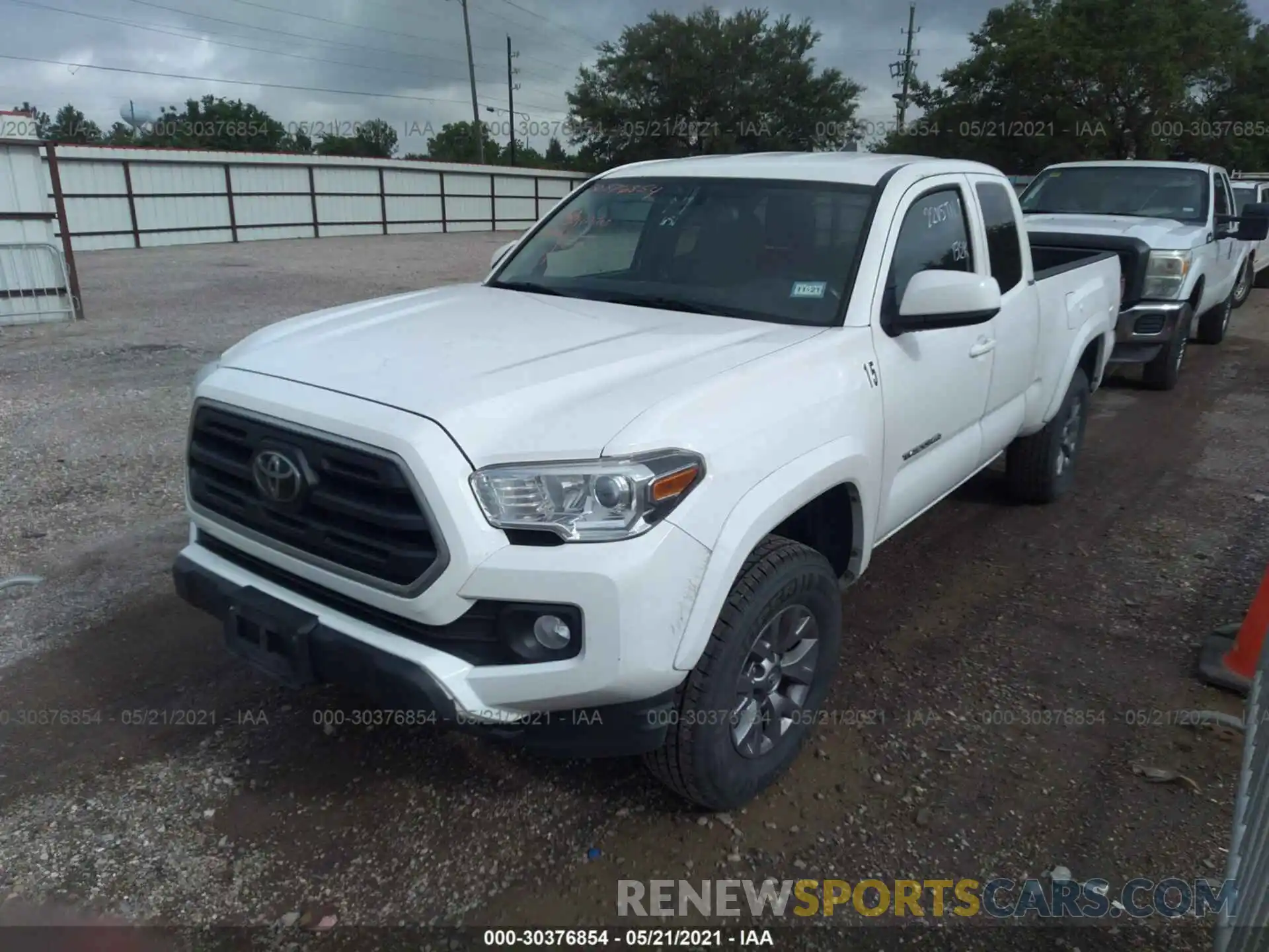 2 Photograph of a damaged car 5TFRZ5CN7KX075483 TOYOTA TACOMA 2WD 2019