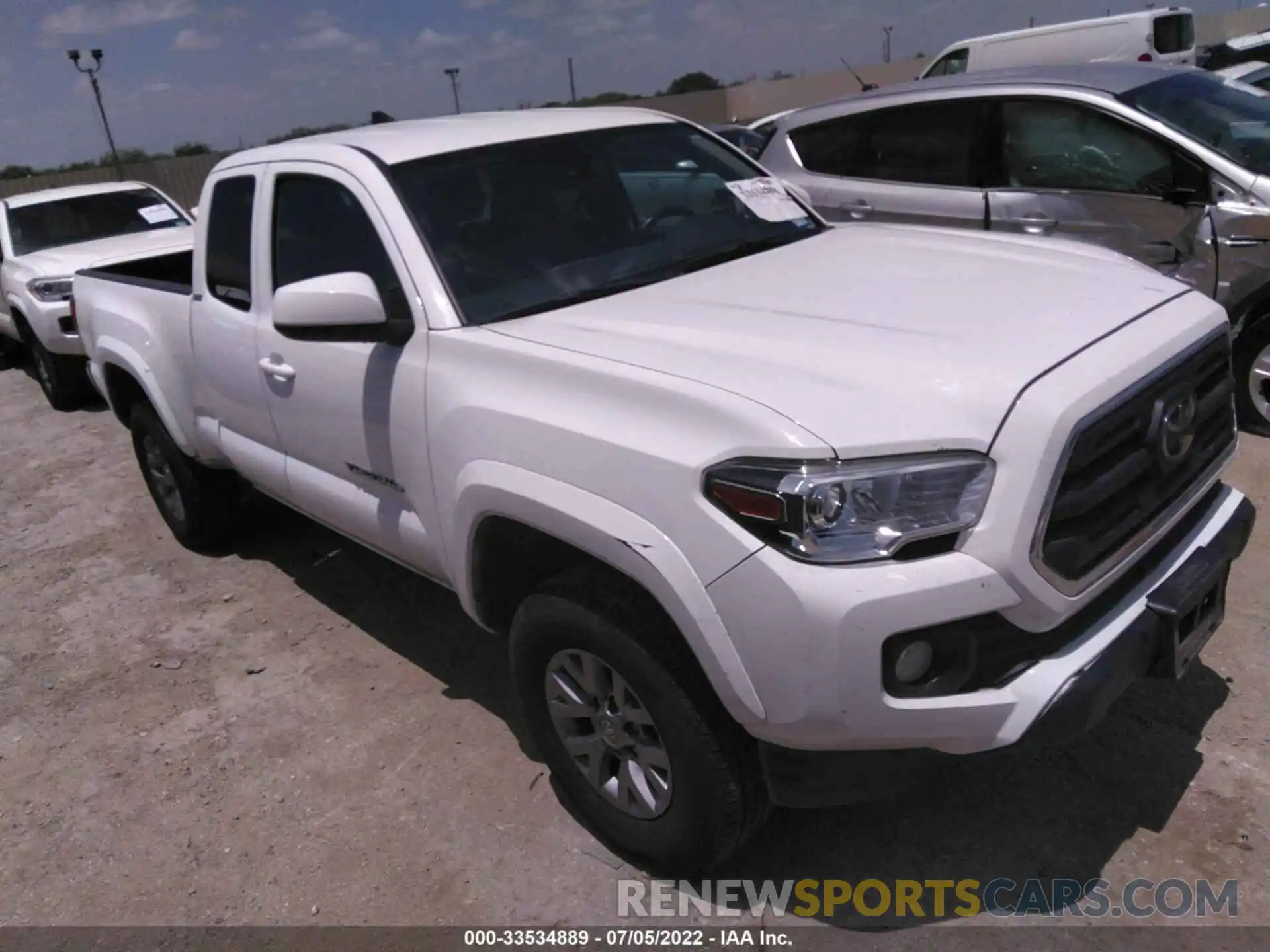 1 Photograph of a damaged car 5TFRZ5CN7KX079419 TOYOTA TACOMA 2WD 2019