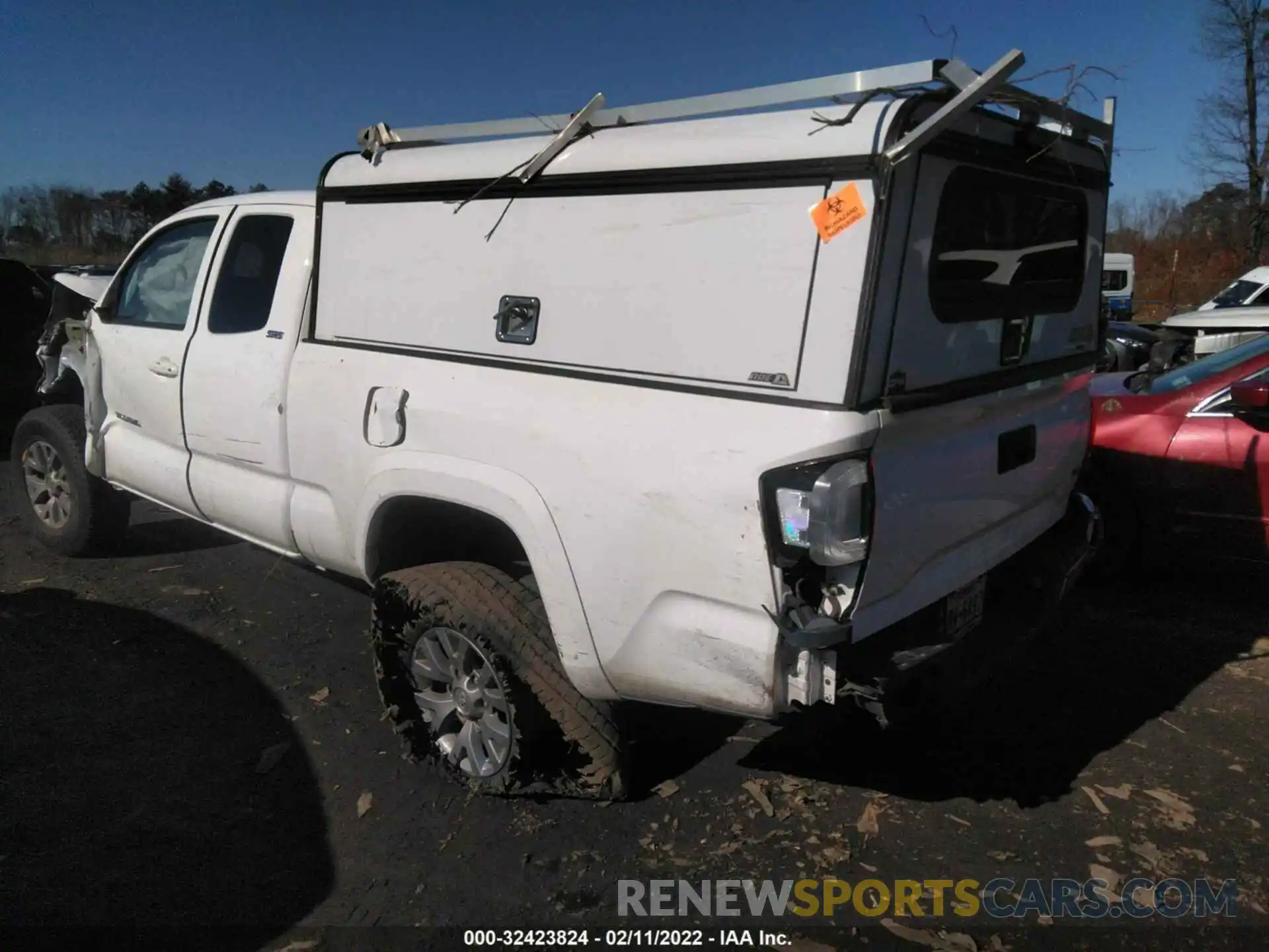 3 Photograph of a damaged car 5TFRZ5CNXKX078720 TOYOTA TACOMA 2WD 2019