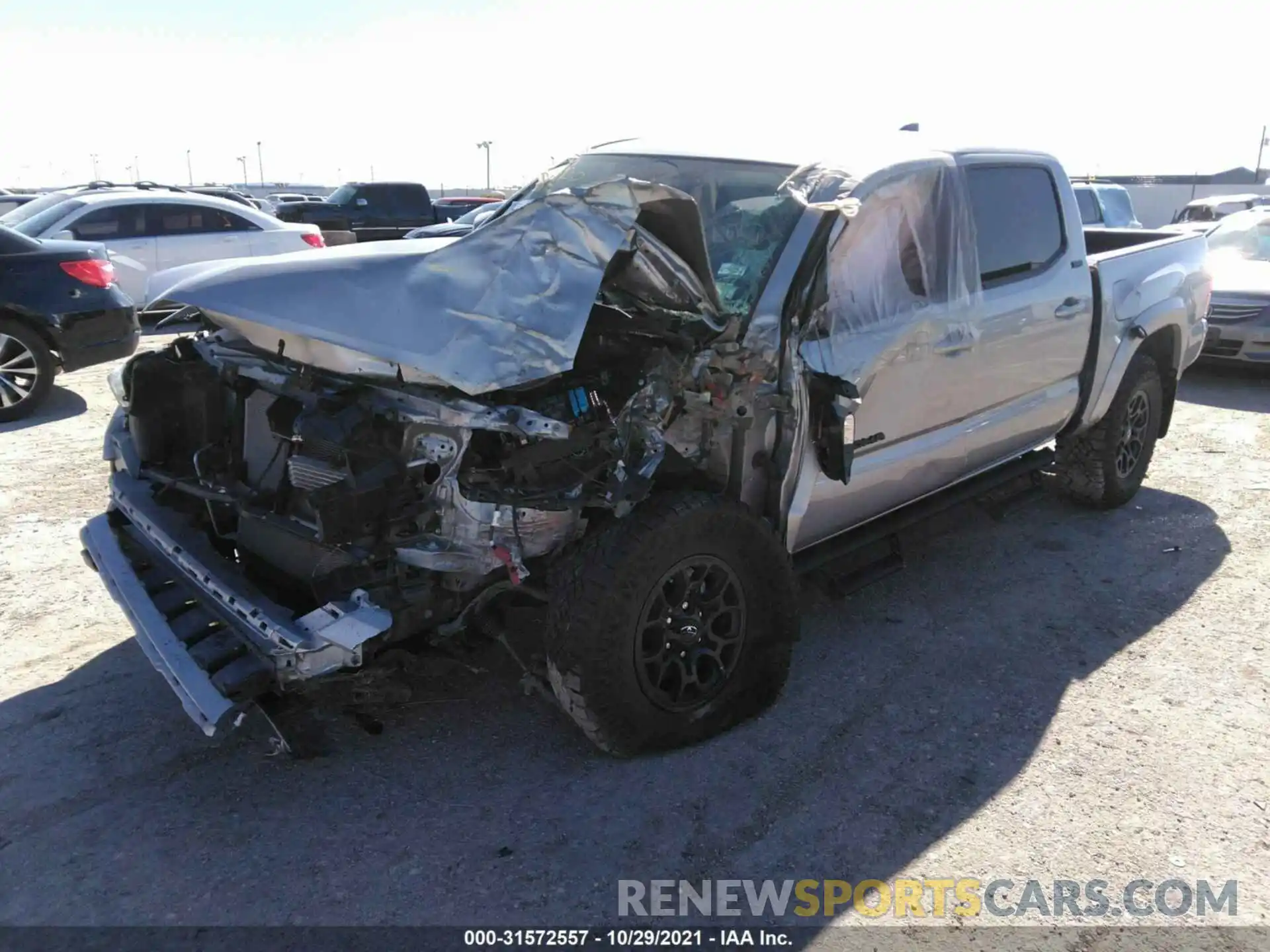 2 Photograph of a damaged car 3TMAZ5CN0LM118341 TOYOTA TACOMA 2WD 2020