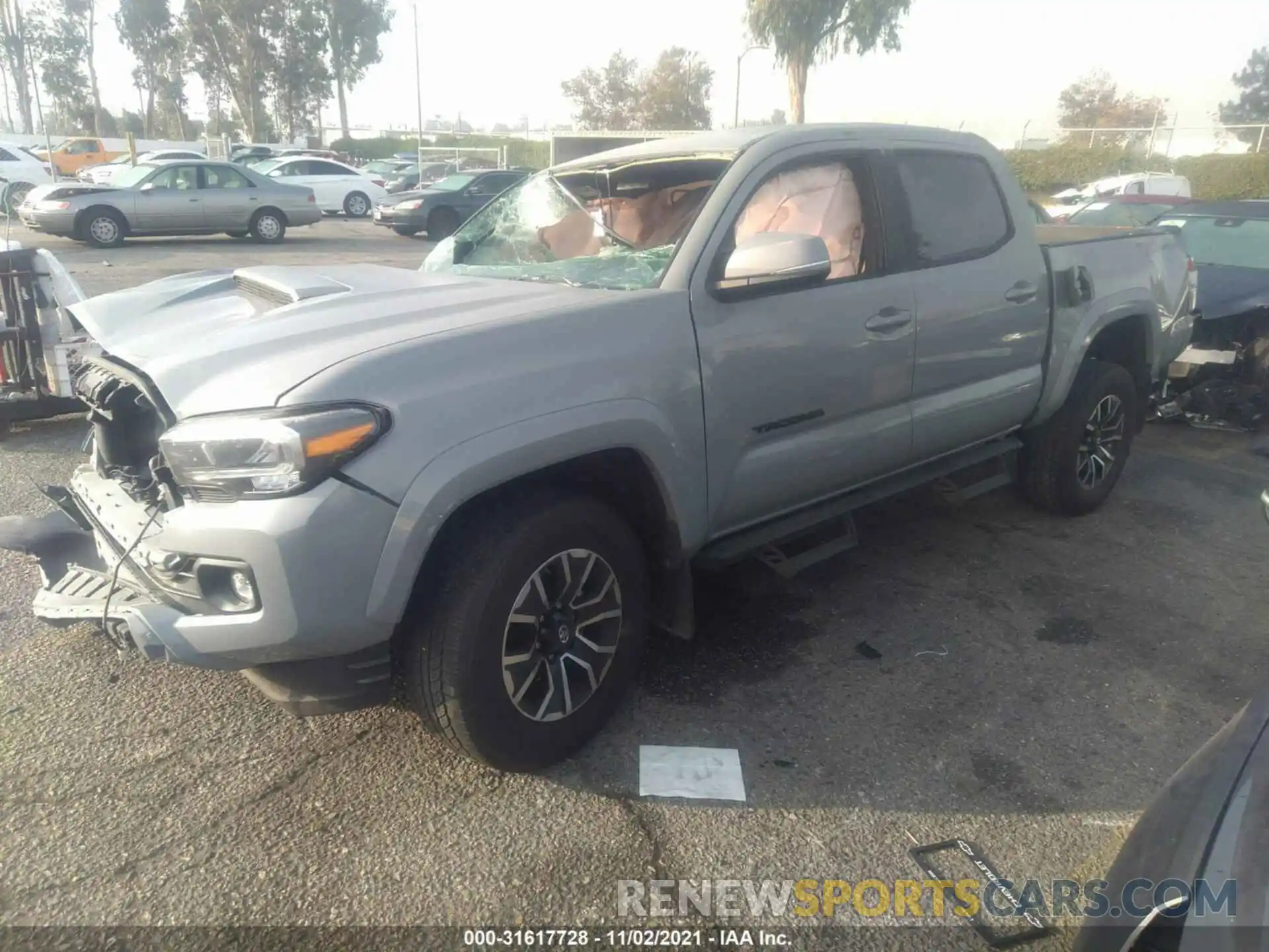 2 Photograph of a damaged car 3TMAZ5CN0LM131686 TOYOTA TACOMA 2WD 2020