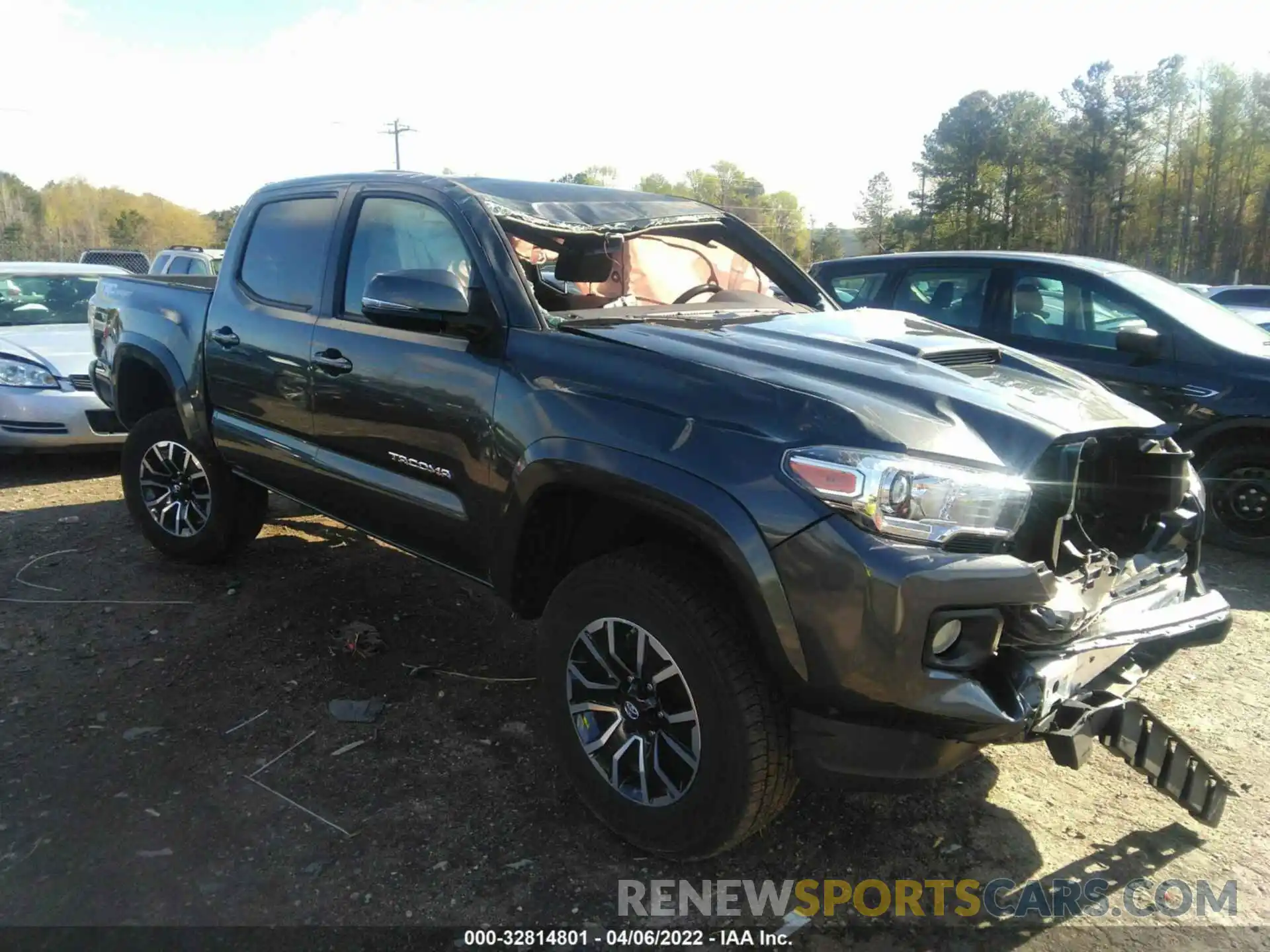 1 Photograph of a damaged car 3TMAZ5CN0LM136662 TOYOTA TACOMA 2WD 2020