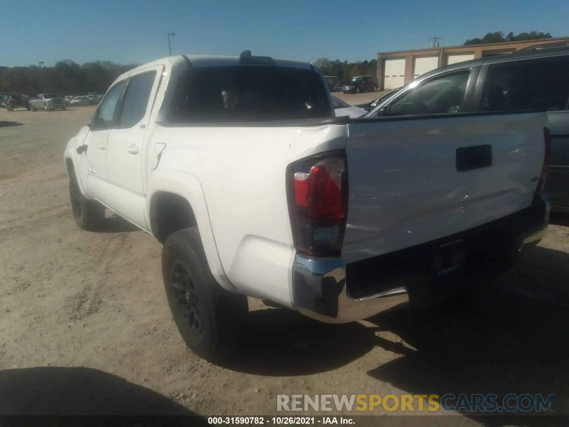 3 Photograph of a damaged car 3TMAZ5CN1LM126559 TOYOTA TACOMA 2WD 2020