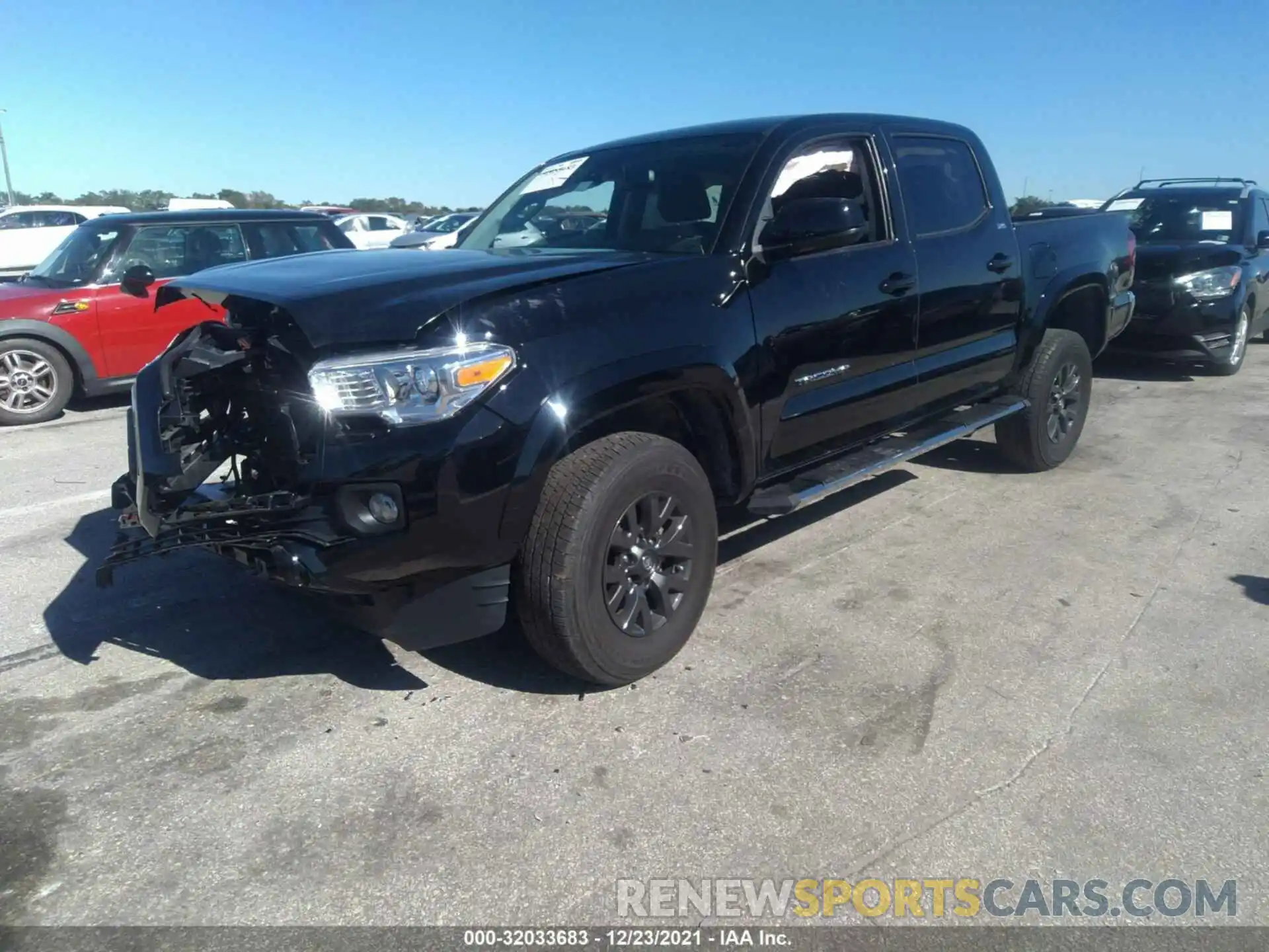 2 Photograph of a damaged car 3TMAZ5CN1LM128361 TOYOTA TACOMA 2WD 2020