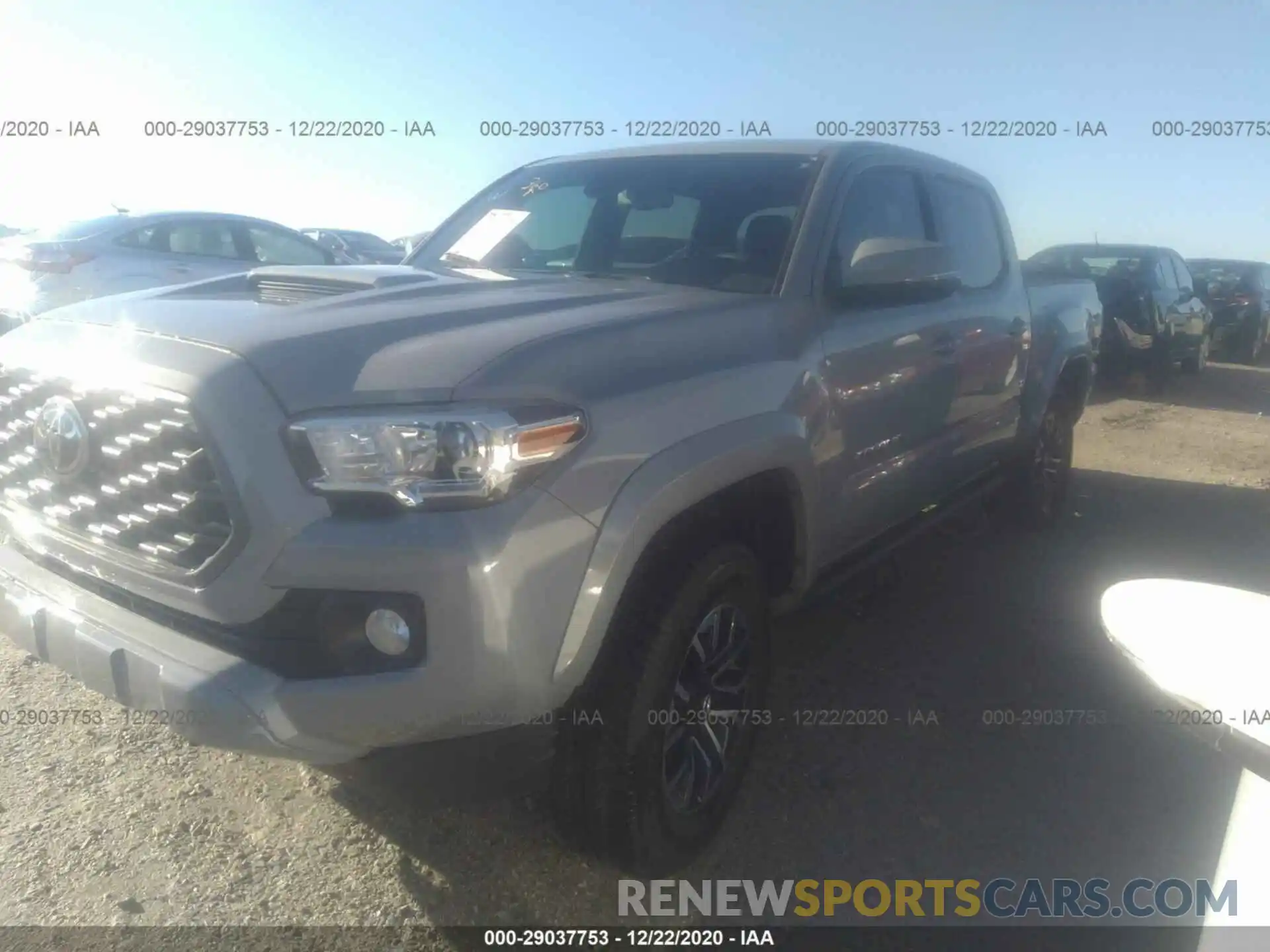 2 Photograph of a damaged car 3TMAZ5CN1LM131194 TOYOTA TACOMA 2WD 2020