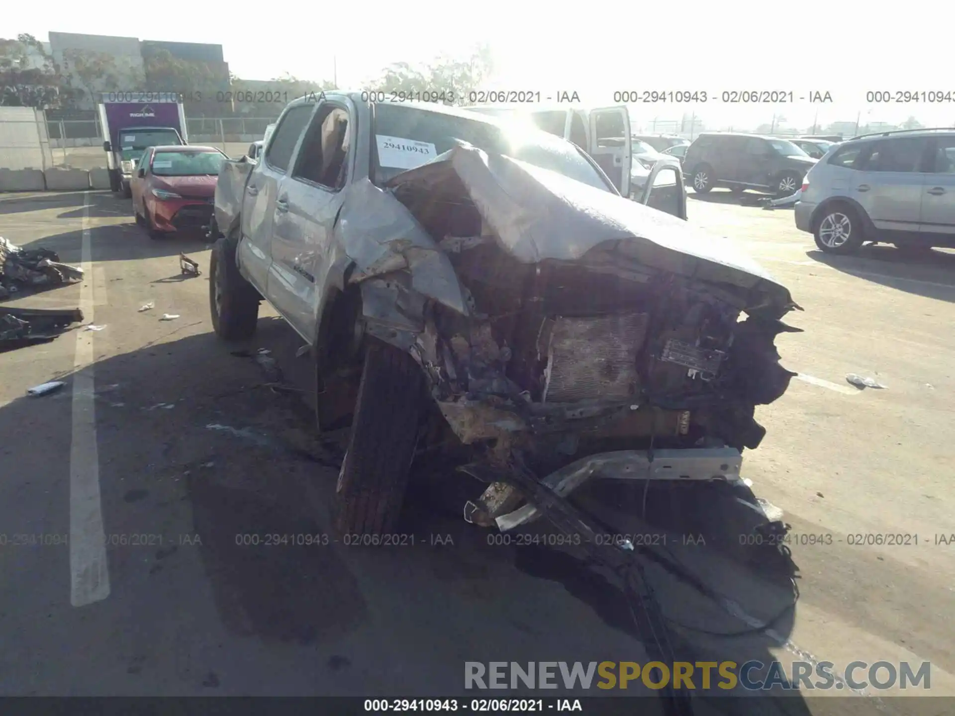 1 Photograph of a damaged car 3TMAZ5CN1LM132703 TOYOTA TACOMA 2WD 2020