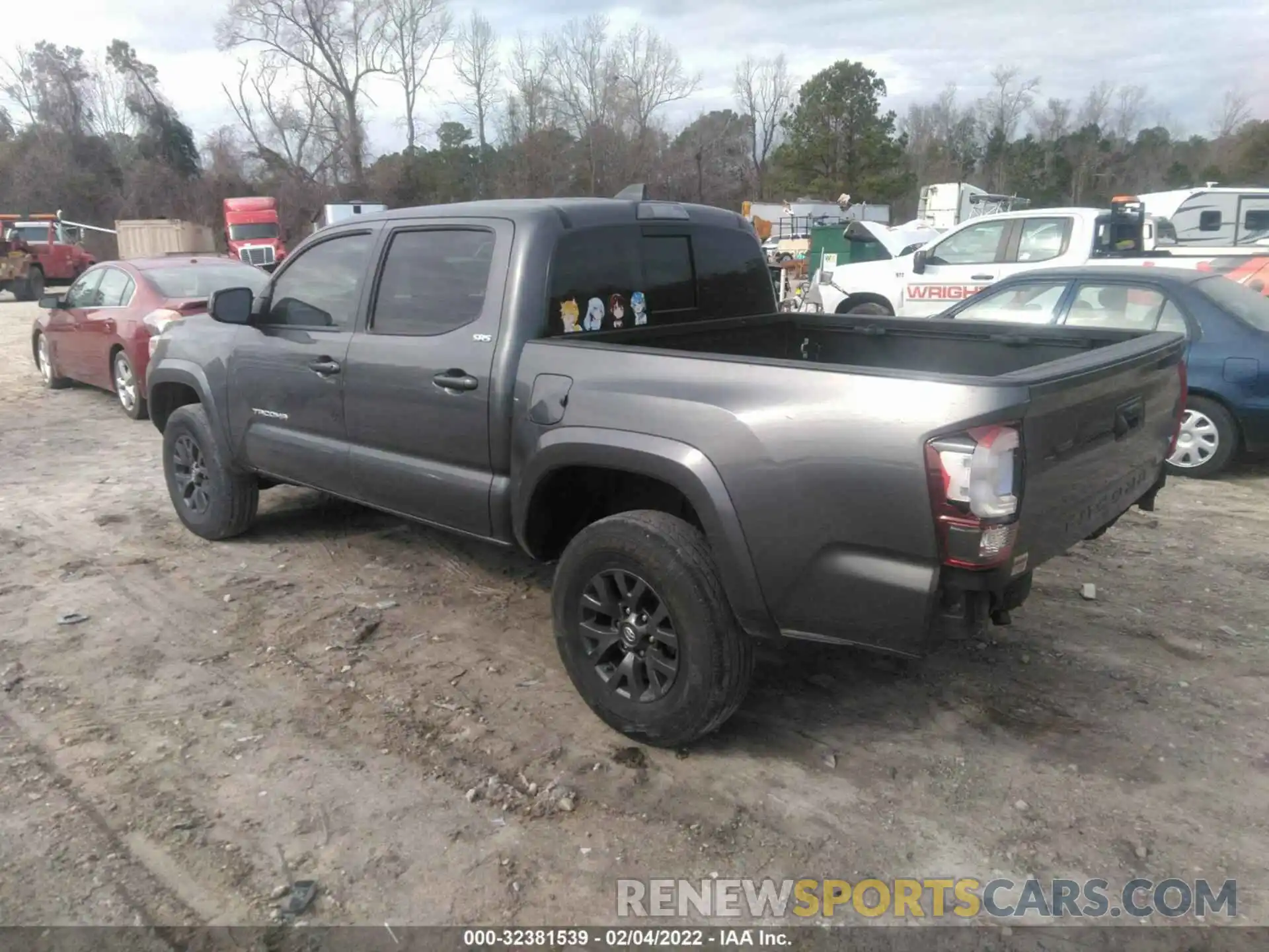 3 Photograph of a damaged car 3TMAZ5CN2LM128756 TOYOTA TACOMA 2WD 2020