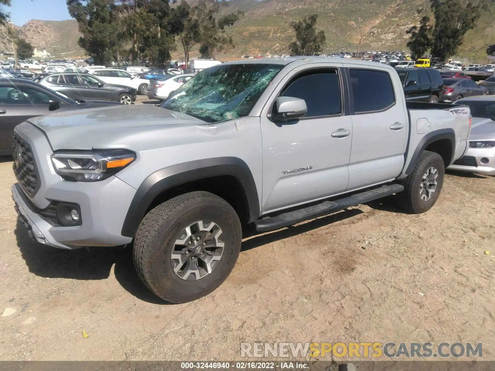 2 Photograph of a damaged car 3TMAZ5CN2LM130233 TOYOTA TACOMA 2WD 2020