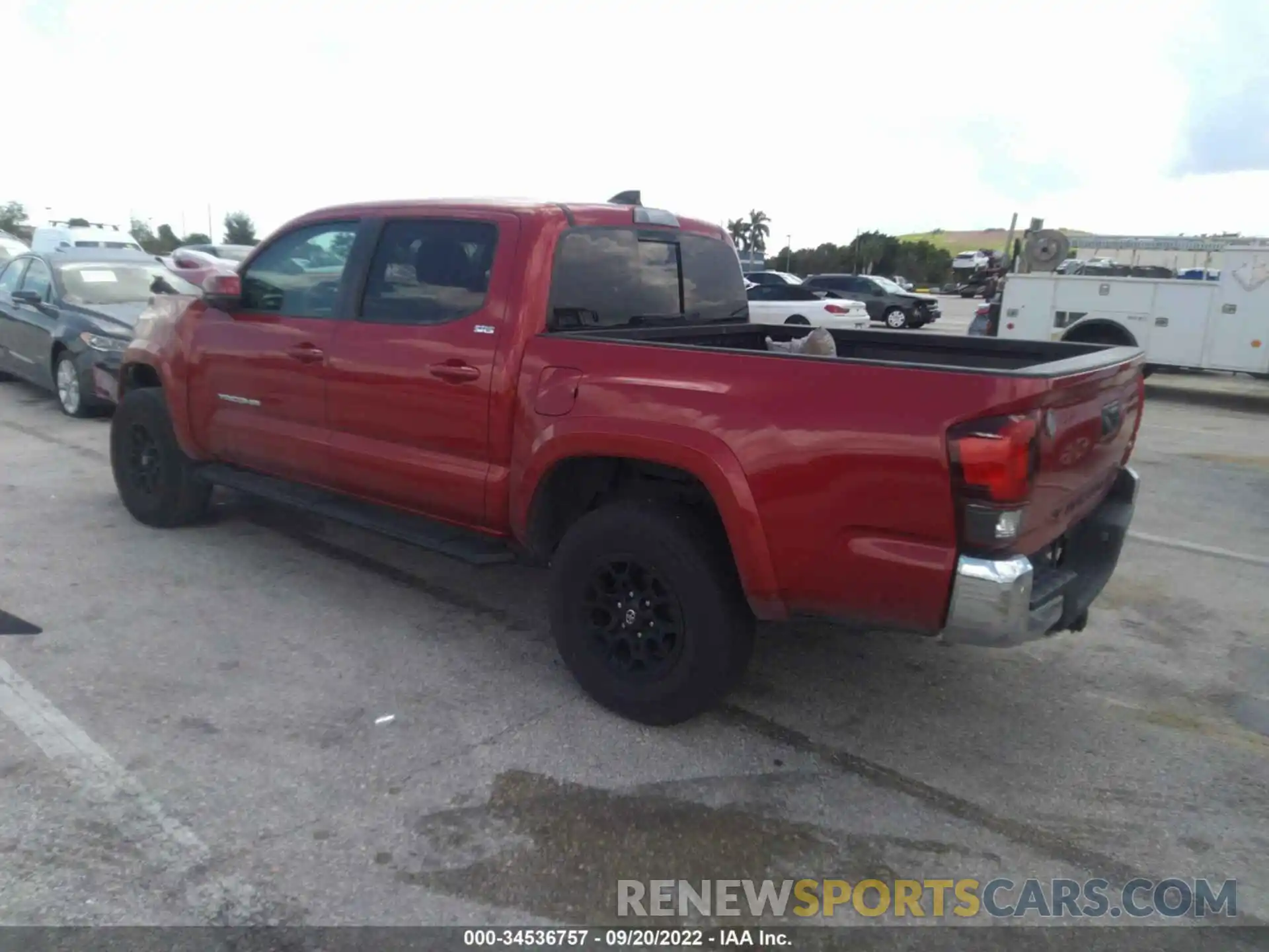 3 Фотография поврежденного автомобиля 3TMAZ5CN2LM130264 TOYOTA TACOMA 2WD 2020