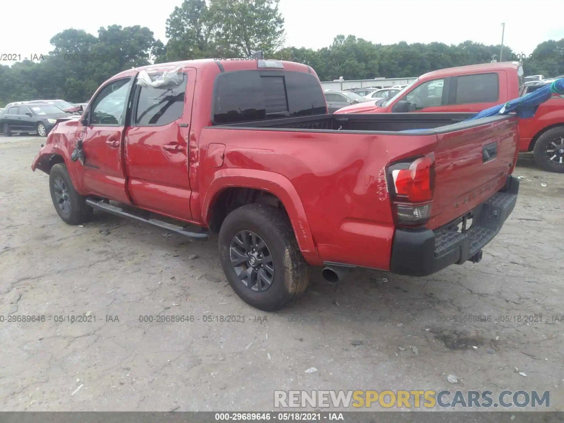 3 Photograph of a damaged car 3TMAZ5CN3LM123193 TOYOTA TACOMA 2WD 2020