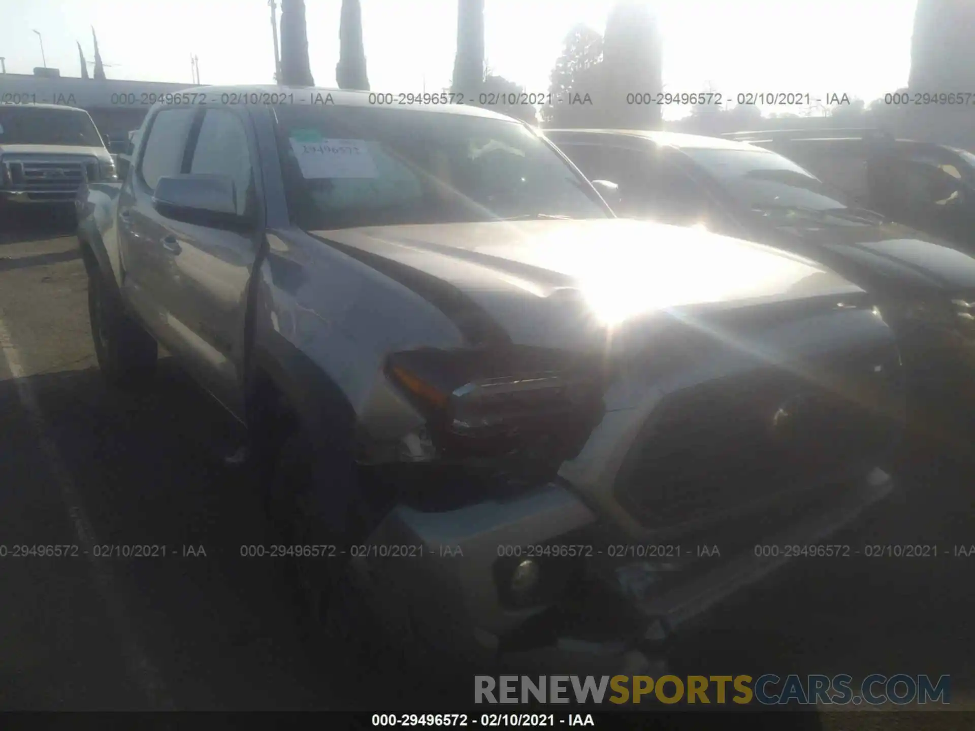 1 Photograph of a damaged car 3TMAZ5CN4LM118570 TOYOTA TACOMA 2WD 2020