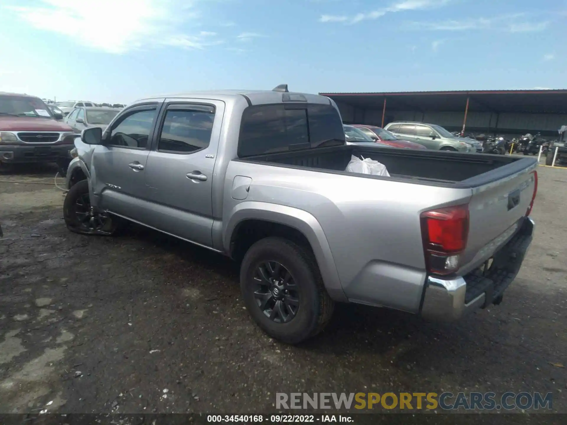 3 Photograph of a damaged car 3TMAZ5CN4LM122800 TOYOTA TACOMA 2WD 2020