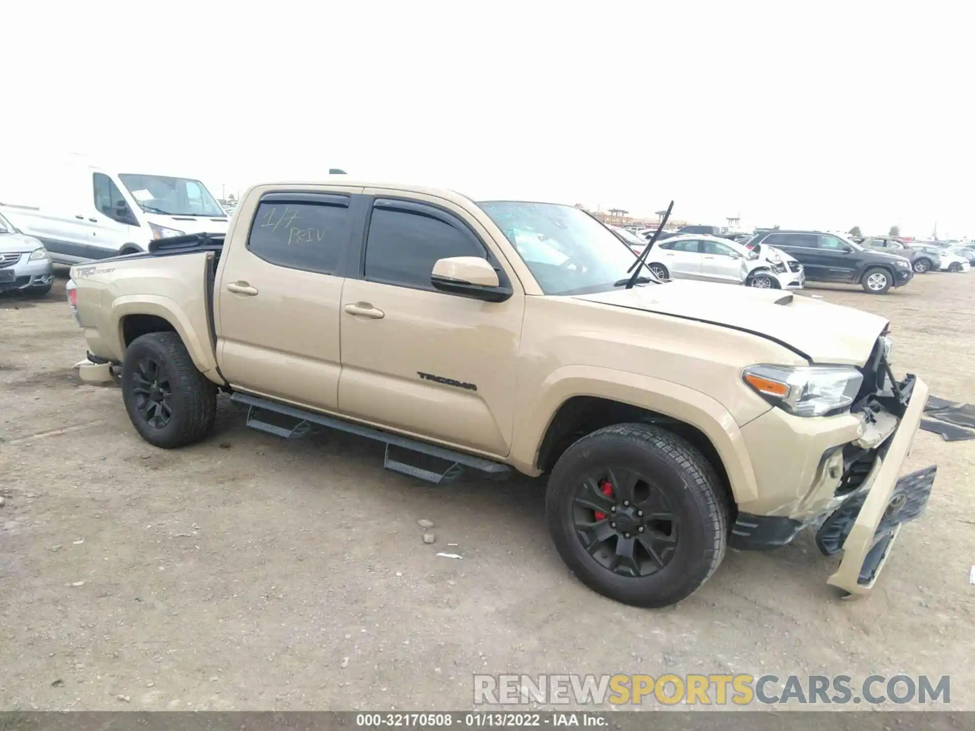 1 Photograph of a damaged car 3TMAZ5CN4LM133036 TOYOTA TACOMA 2WD 2020