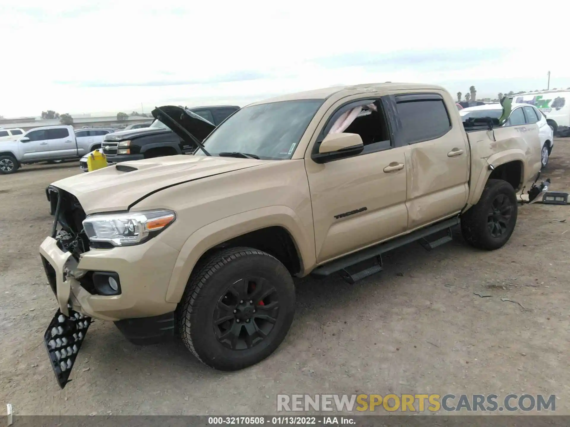 2 Фотография поврежденного автомобиля 3TMAZ5CN4LM133036 TOYOTA TACOMA 2WD 2020