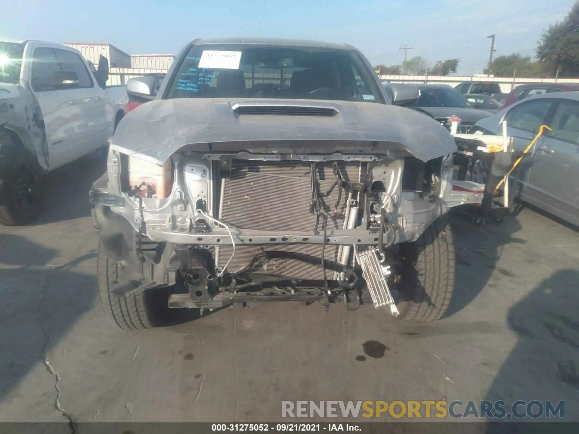 6 Photograph of a damaged car 3TMAZ5CN5LM118965 TOYOTA TACOMA 2WD 2020