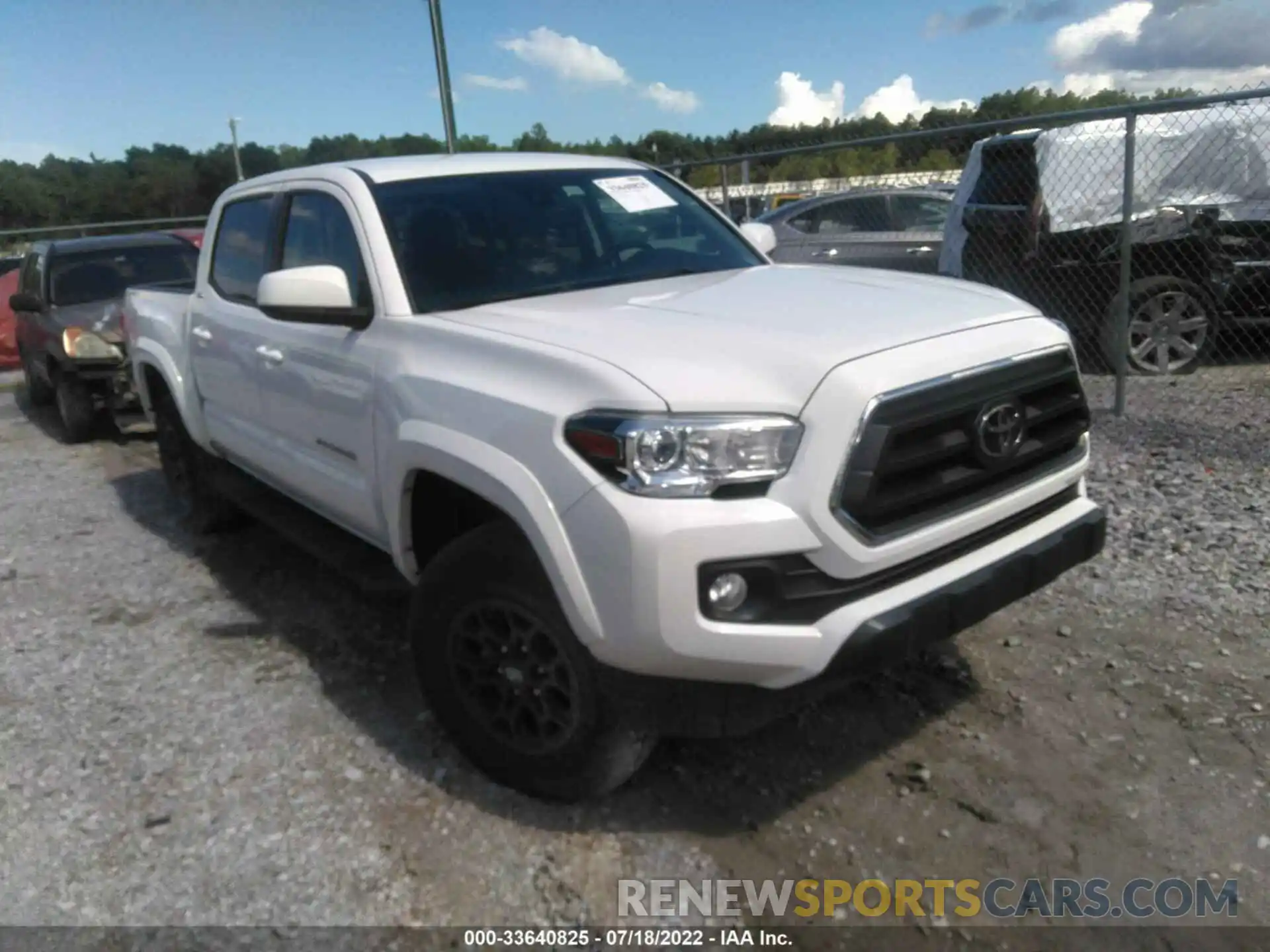 1 Photograph of a damaged car 3TMAZ5CN5LM121106 TOYOTA TACOMA 2WD 2020