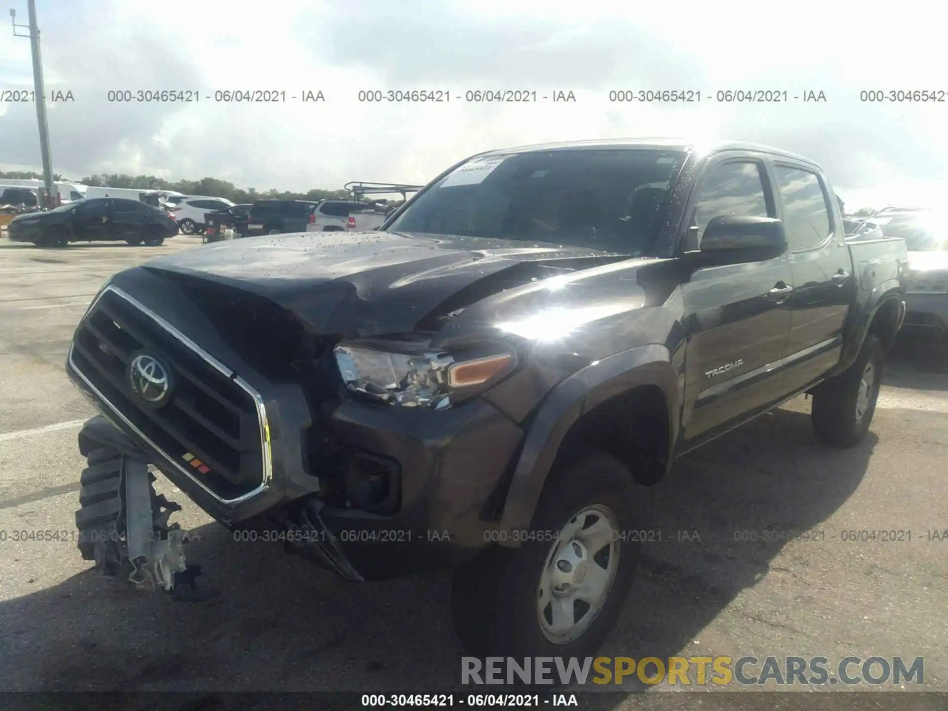 6 Photograph of a damaged car 3TMAZ5CN5LM122255 TOYOTA TACOMA 2WD 2020