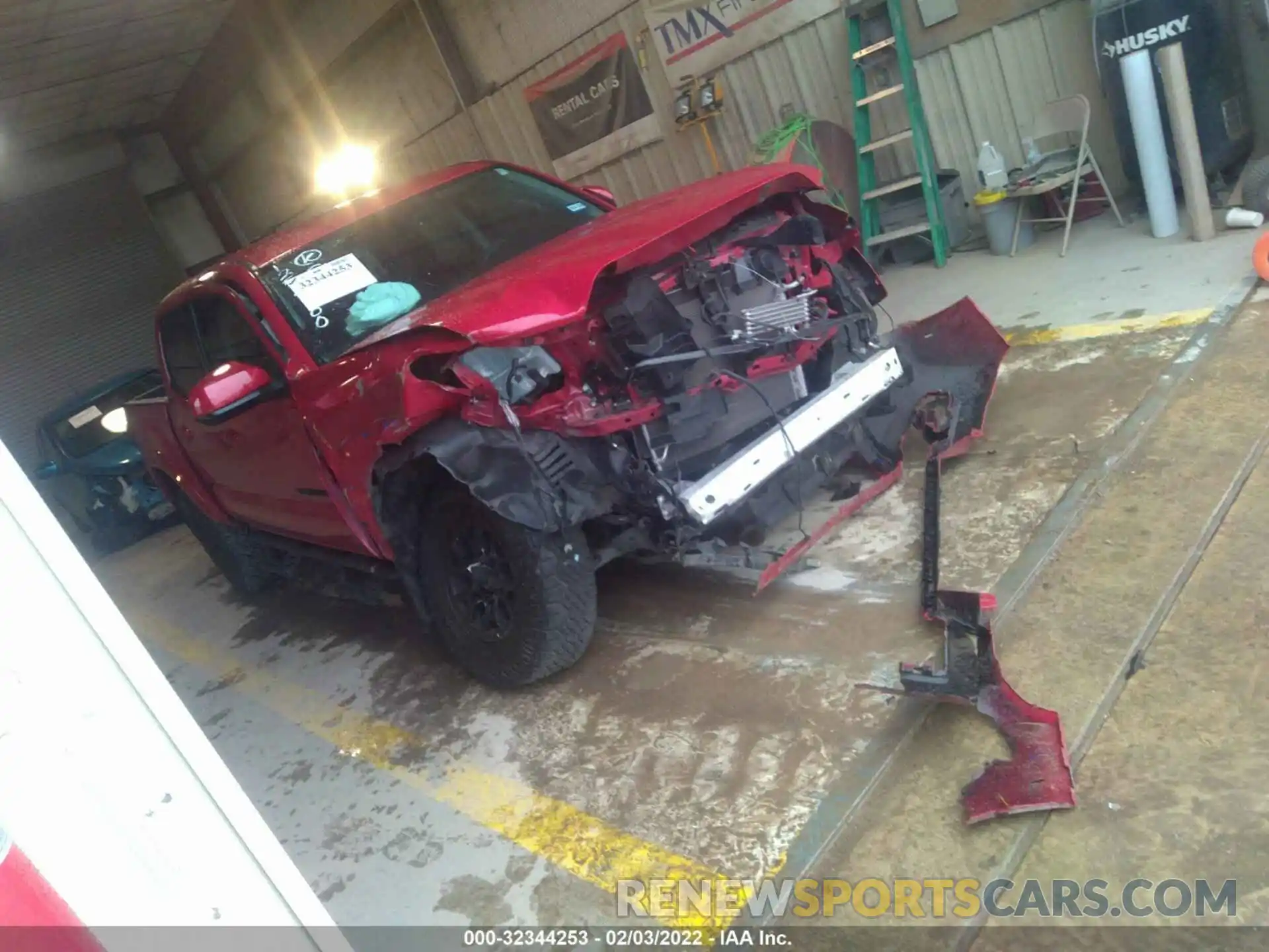 1 Photograph of a damaged car 3TMAZ5CN5LM122529 TOYOTA TACOMA 2WD 2020