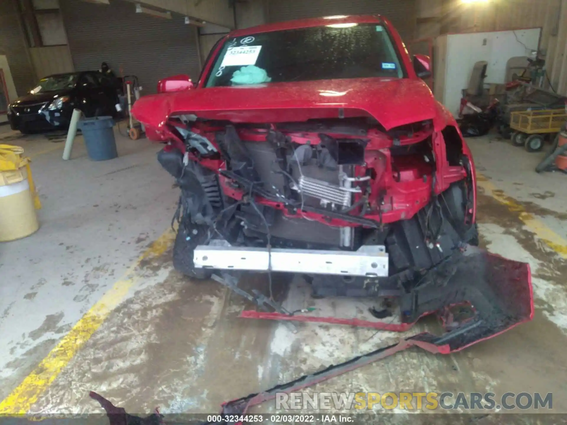 6 Photograph of a damaged car 3TMAZ5CN5LM122529 TOYOTA TACOMA 2WD 2020