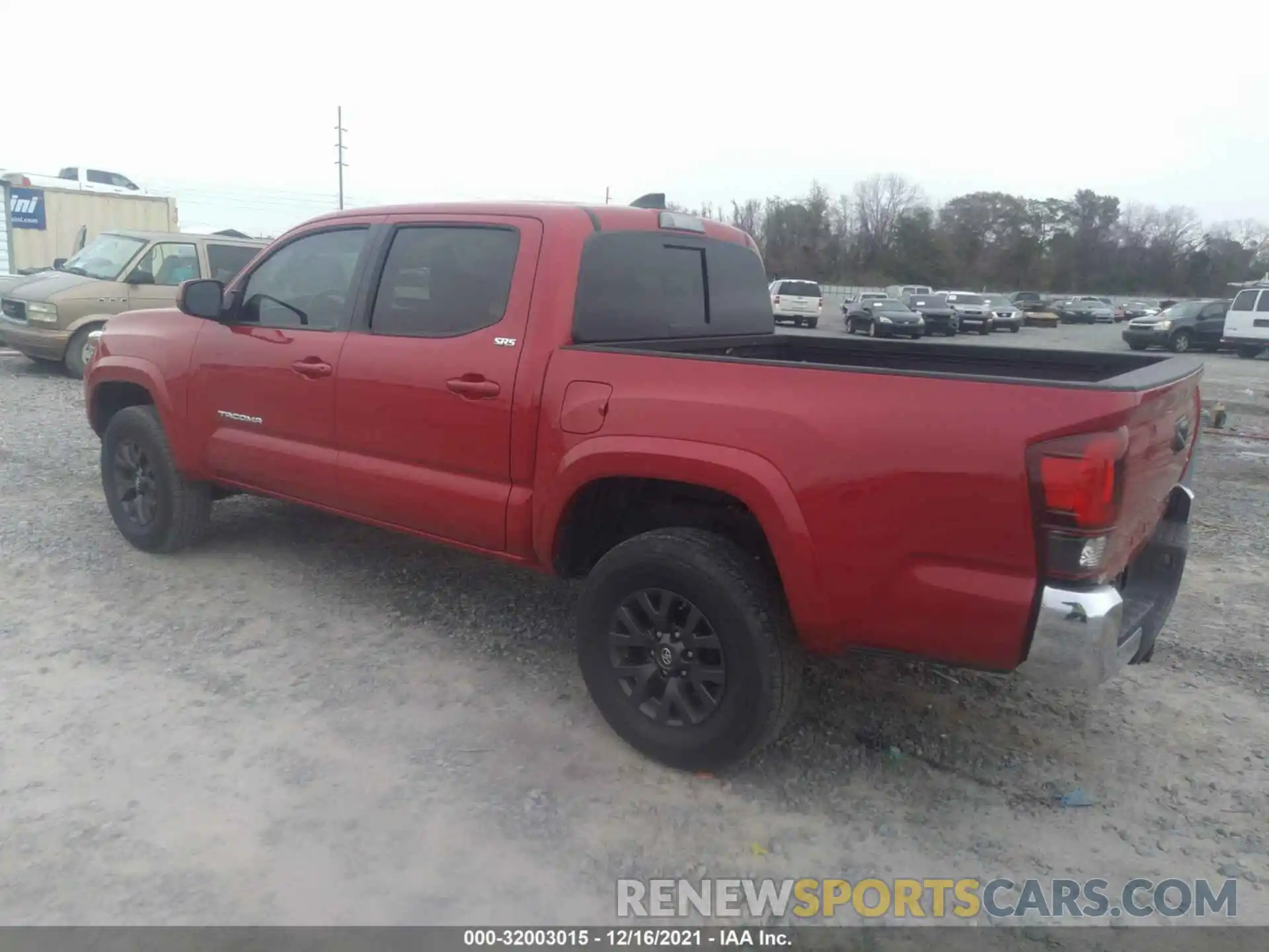 3 Photograph of a damaged car 3TMAZ5CN5LM124829 TOYOTA TACOMA 2WD 2020