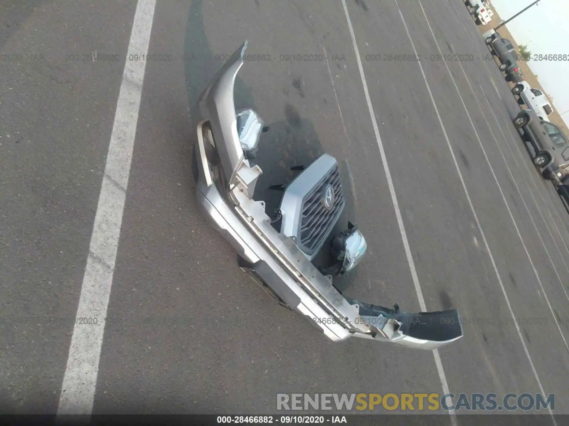 12 Photograph of a damaged car 3TMAZ5CN5LM132641 TOYOTA TACOMA 2WD 2020