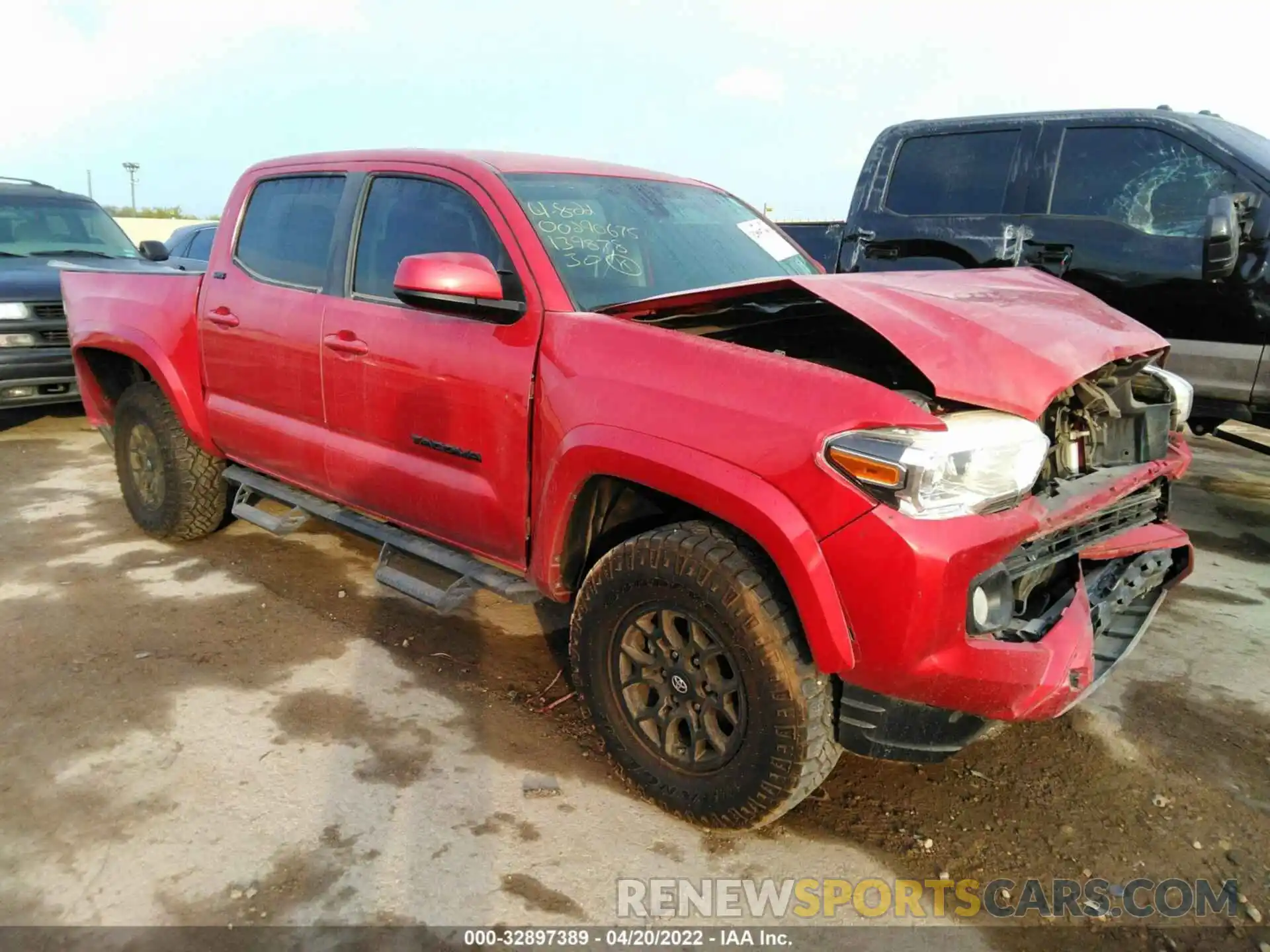 1 Photograph of a damaged car 3TMAZ5CN5LM139878 TOYOTA TACOMA 2WD 2020