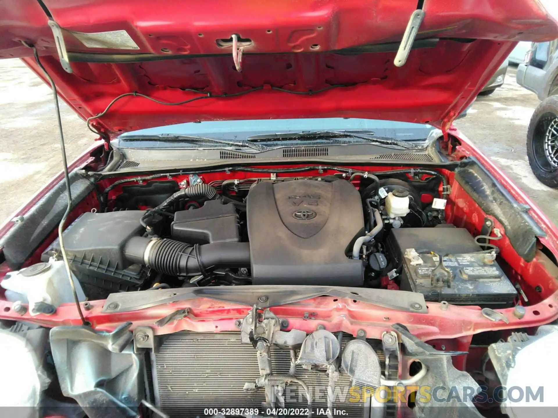 10 Photograph of a damaged car 3TMAZ5CN5LM139878 TOYOTA TACOMA 2WD 2020